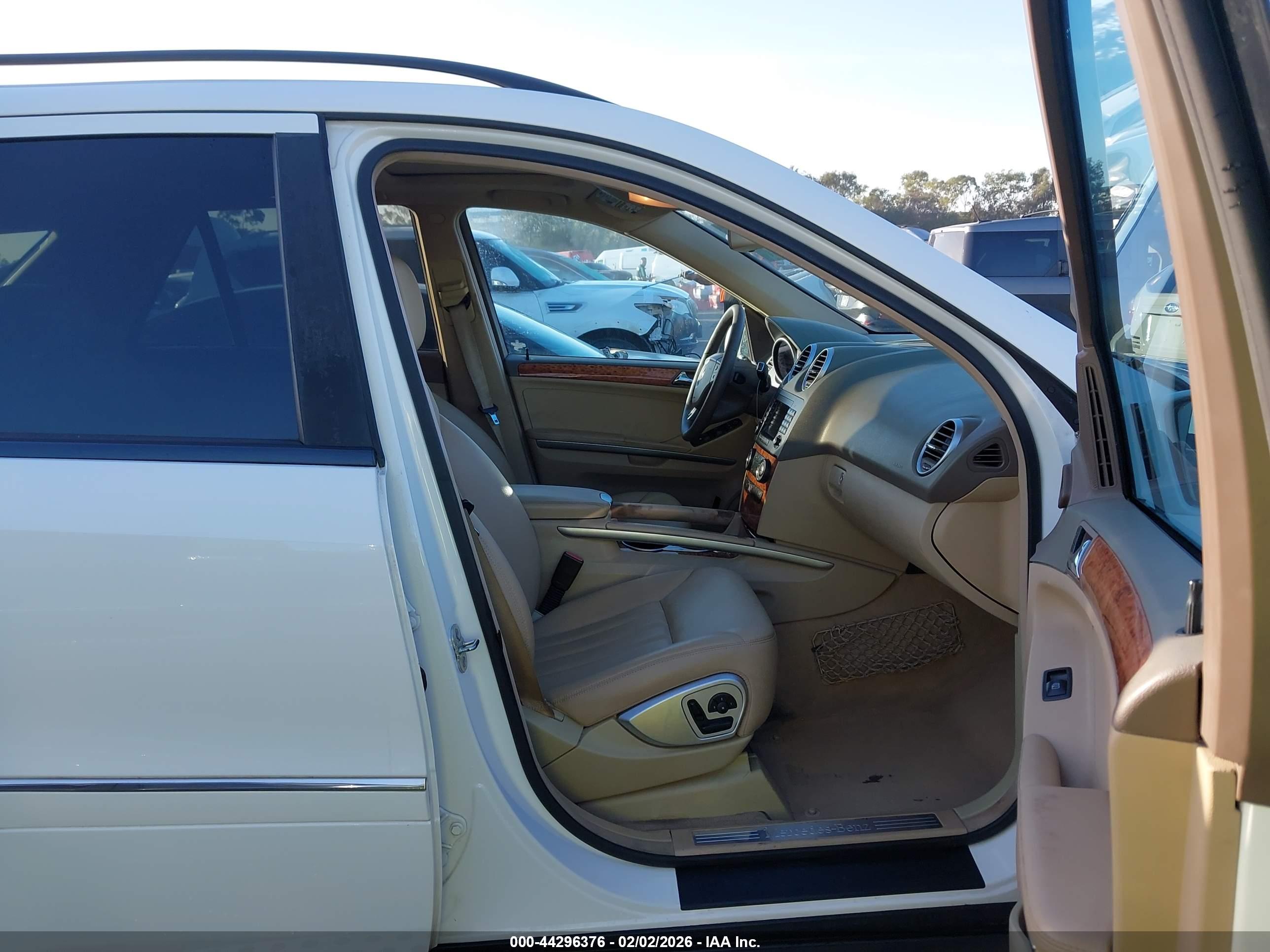 MERCEDES-BENZ ML image 5