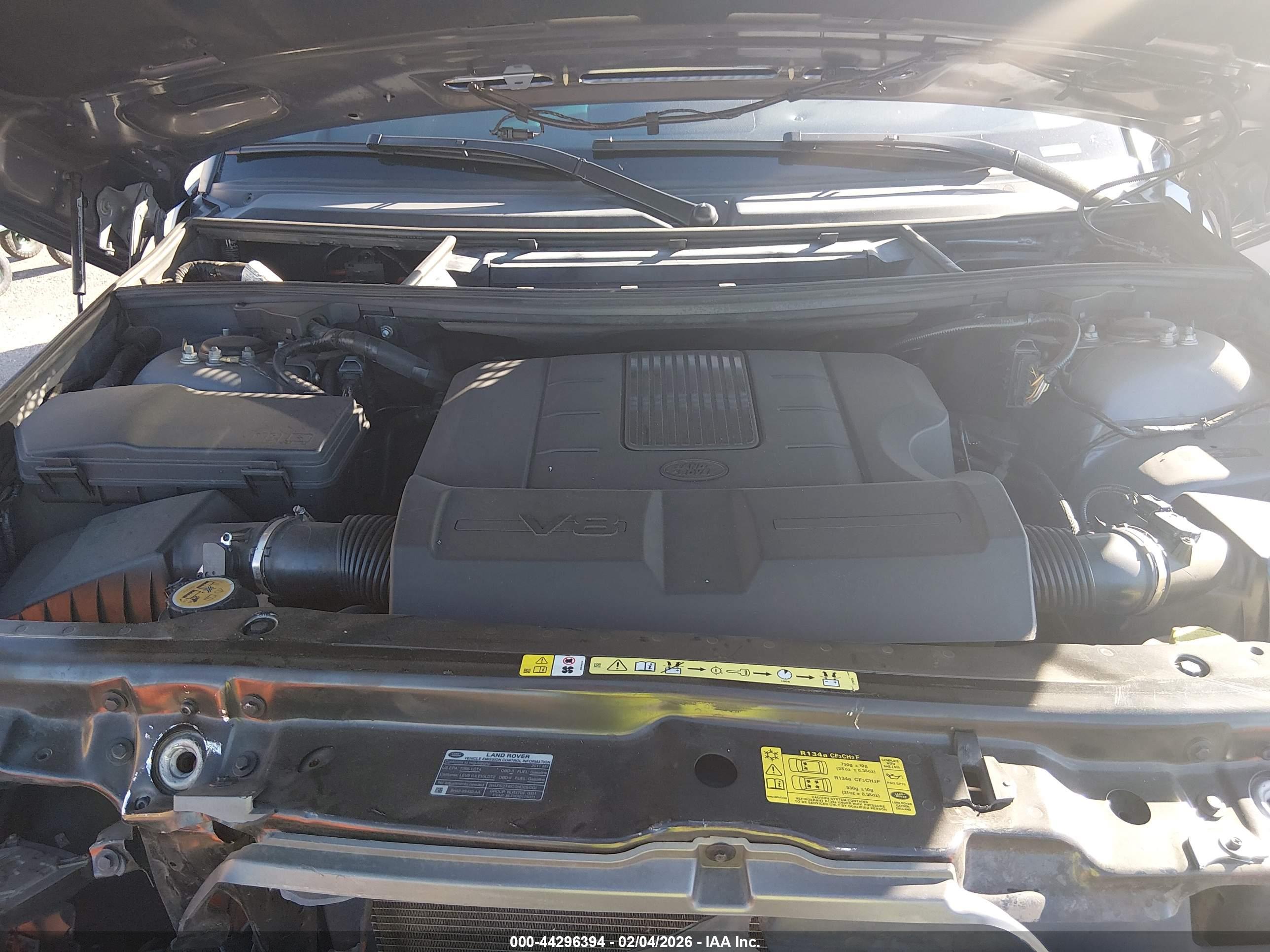 LAND ROVER image 10