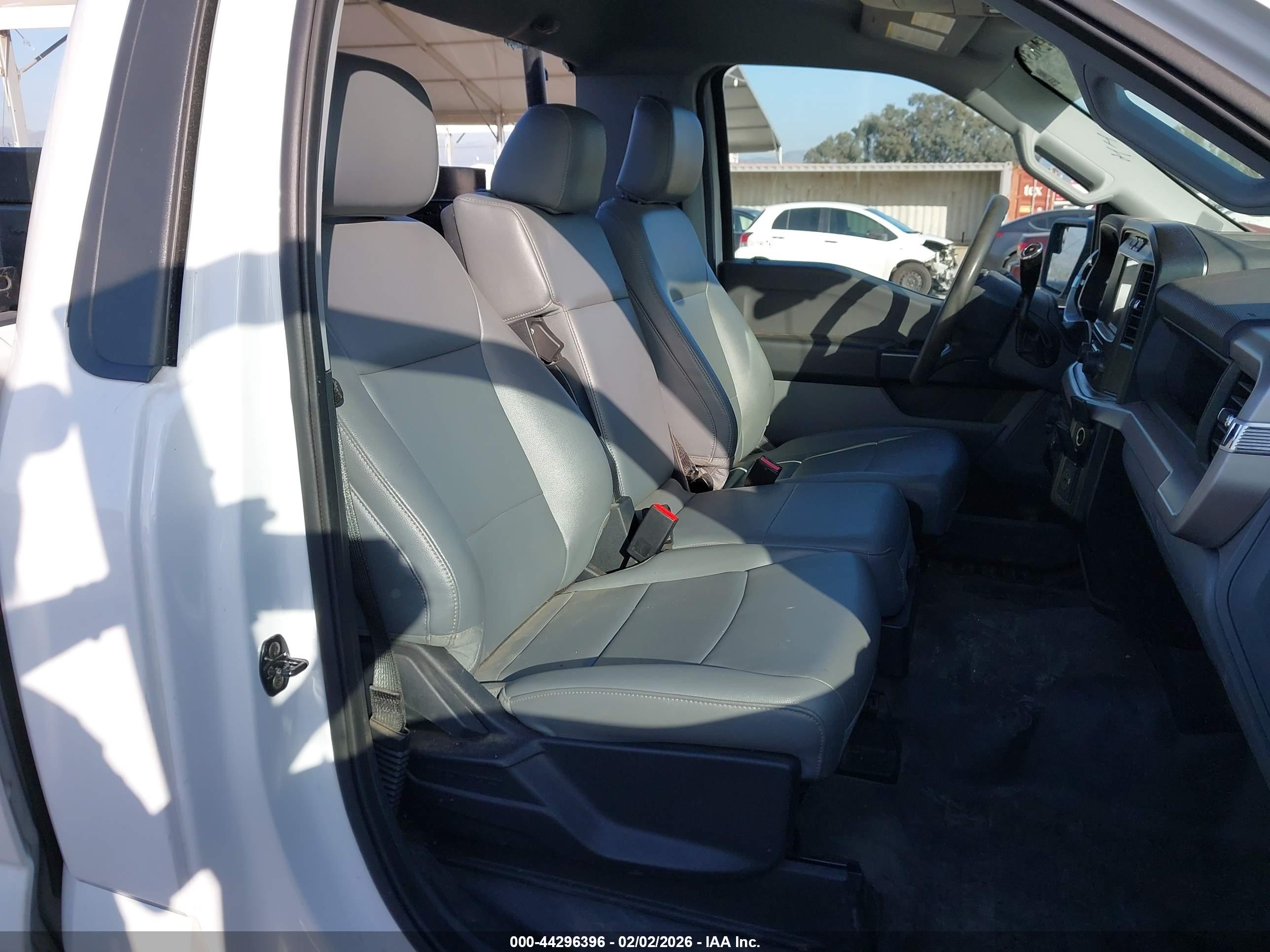 FORD F-150 image 8