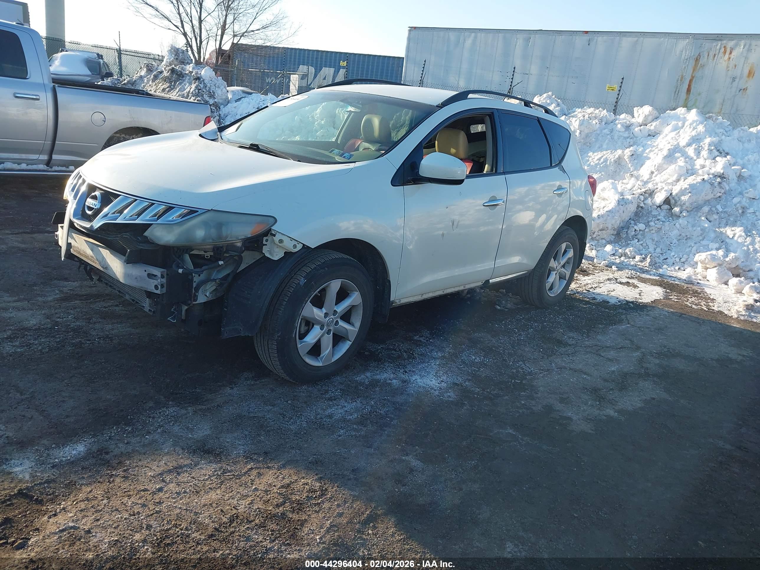NISSAN MURANO image 2