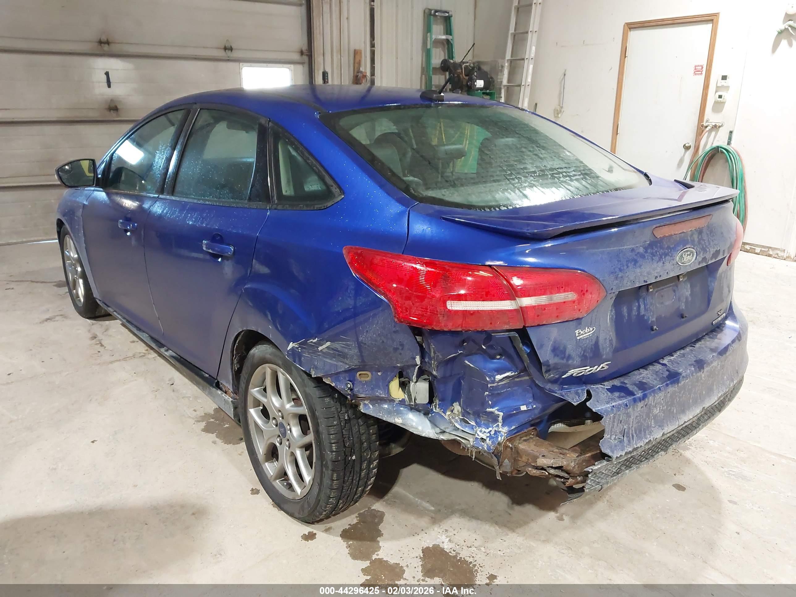 FORD FOCUS image 3