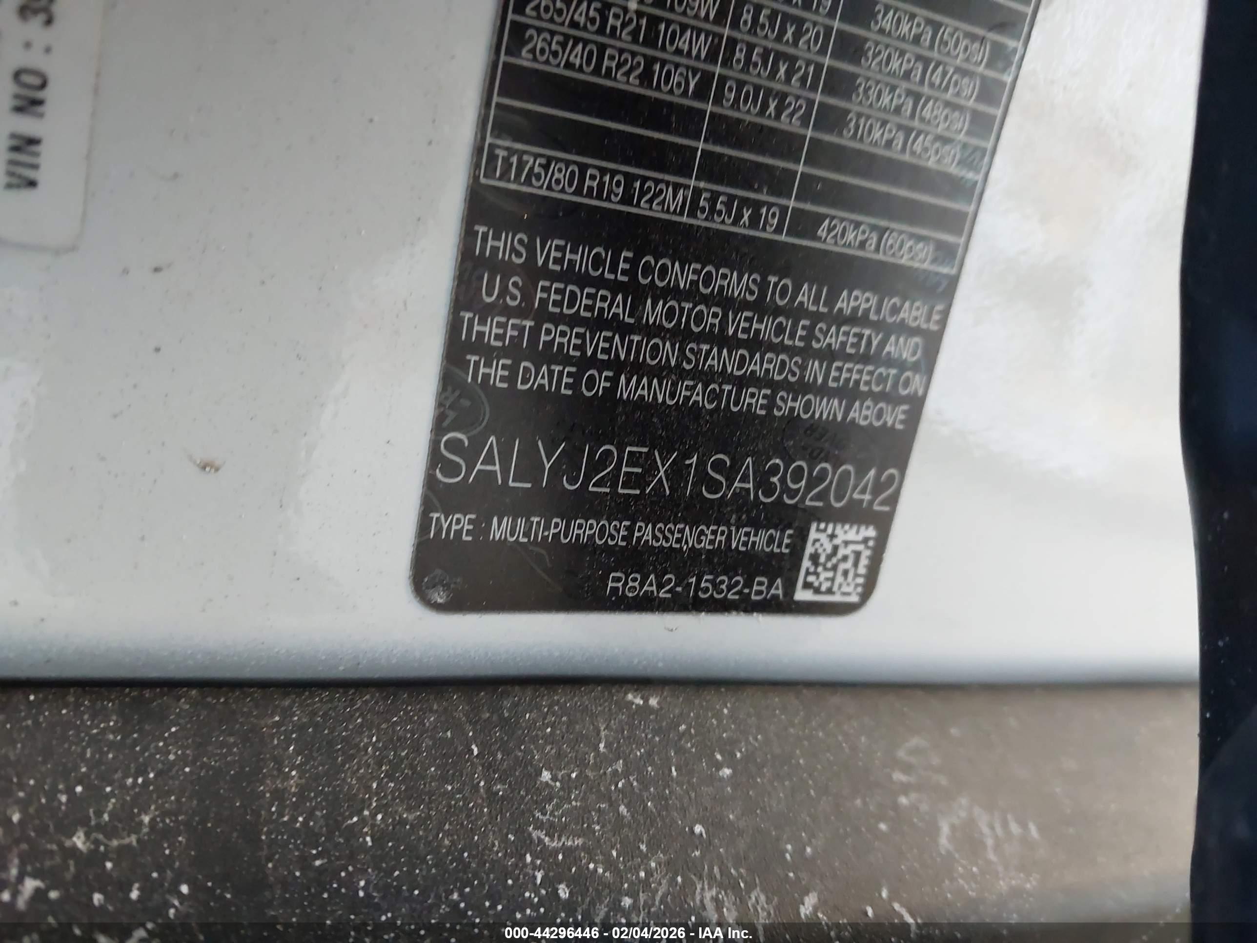 LAND ROVER image 9