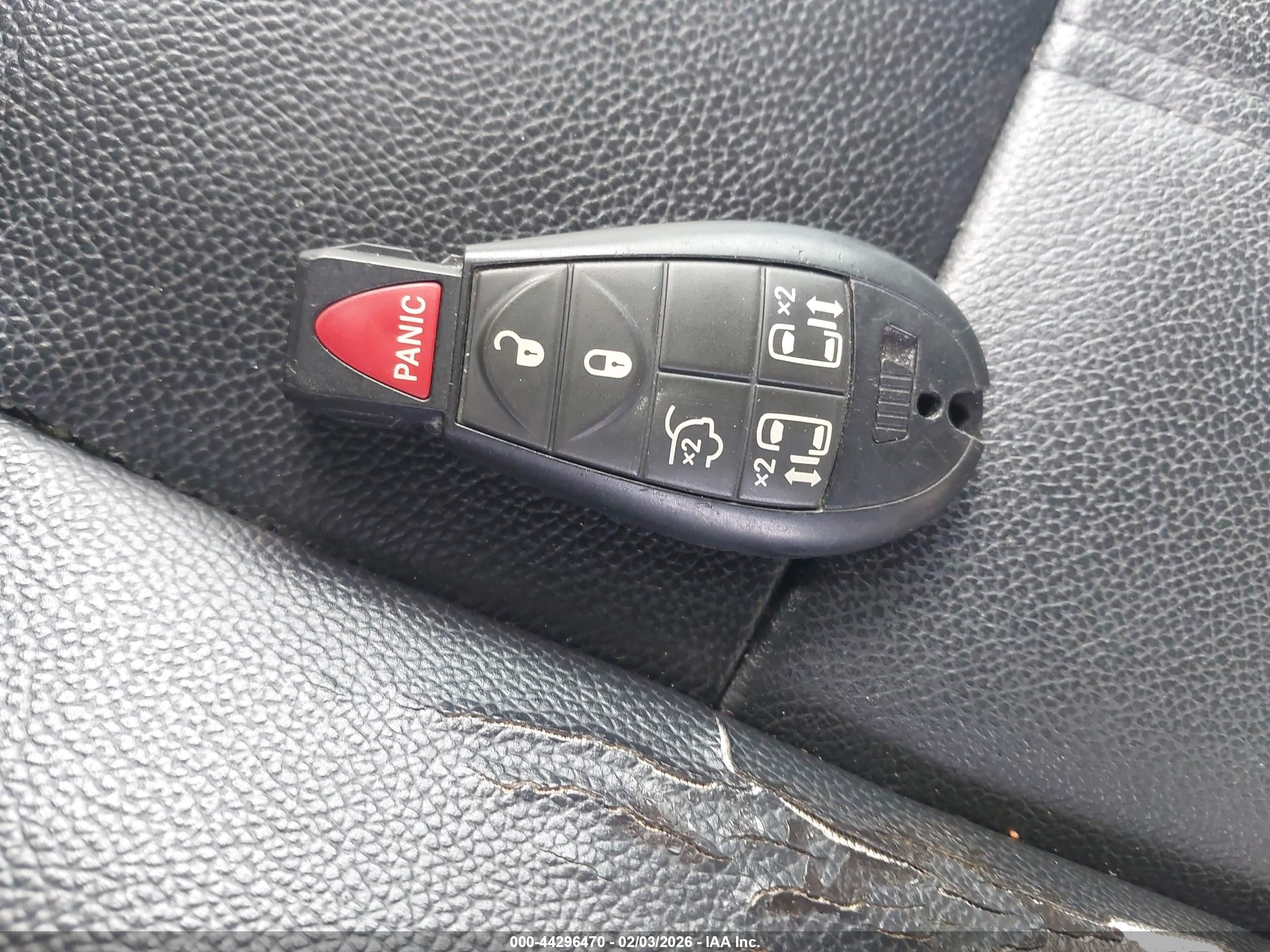 CHRYSLER TOWN image 11