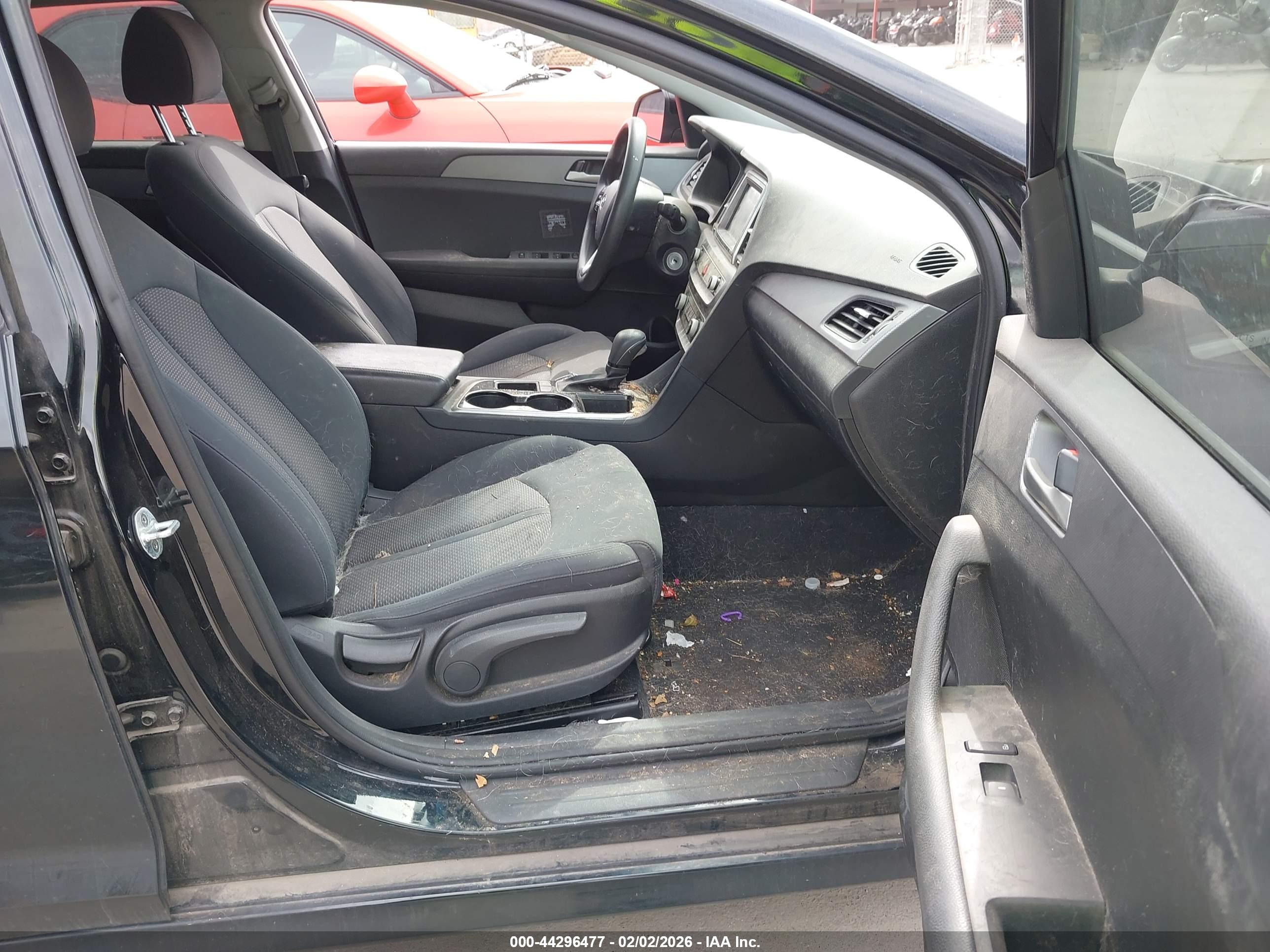 HYUNDAI SONATA image 5