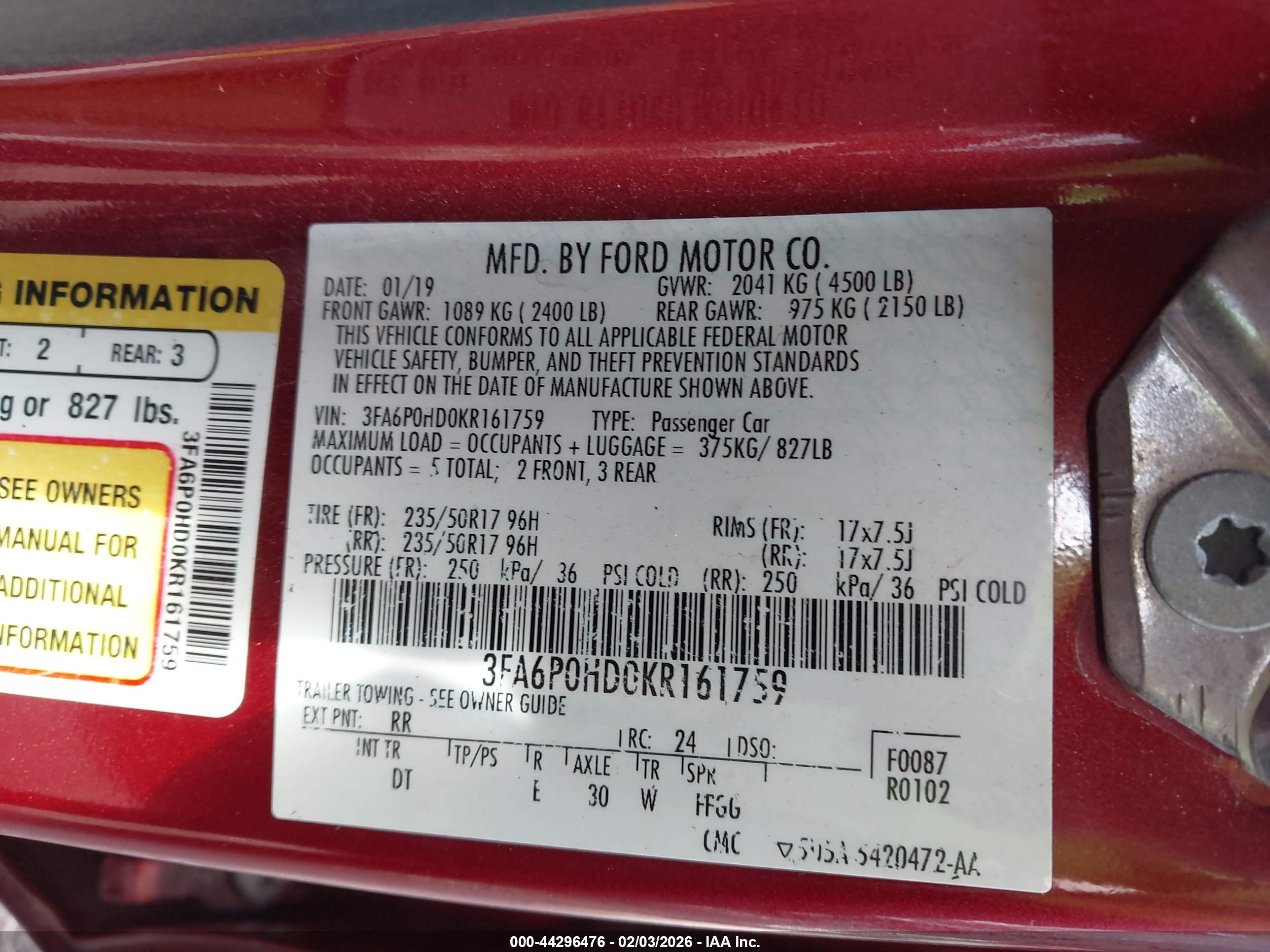 FORD FUSION image 9