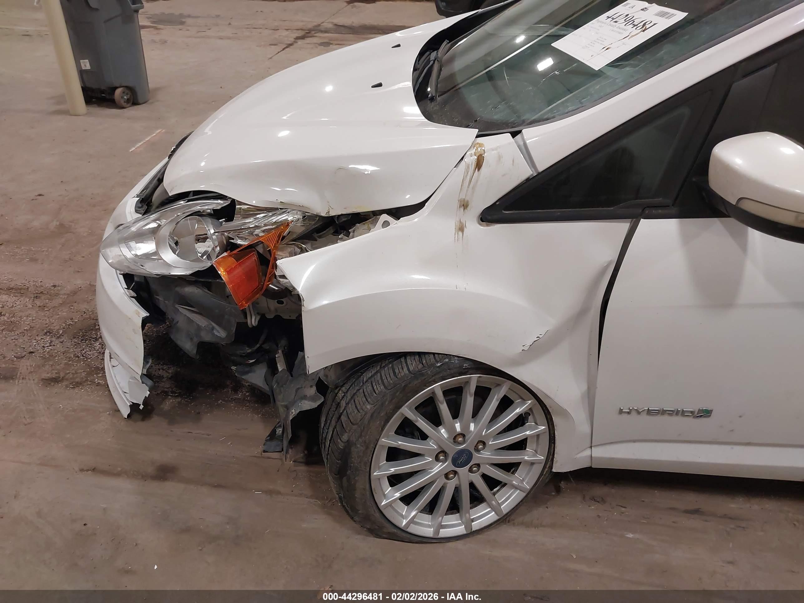 FORD C-MAX image 6