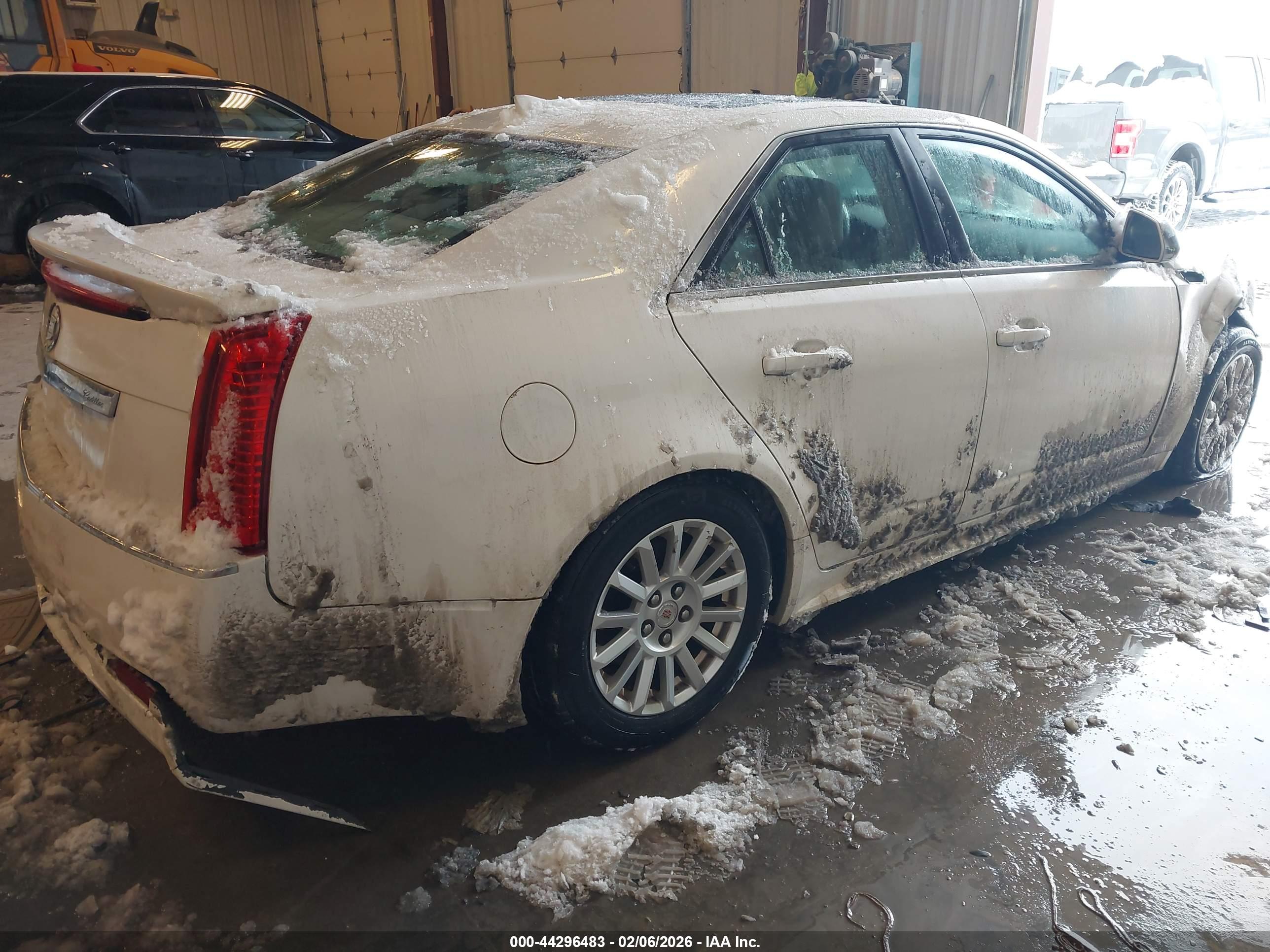 CADILLAC CTS image 4