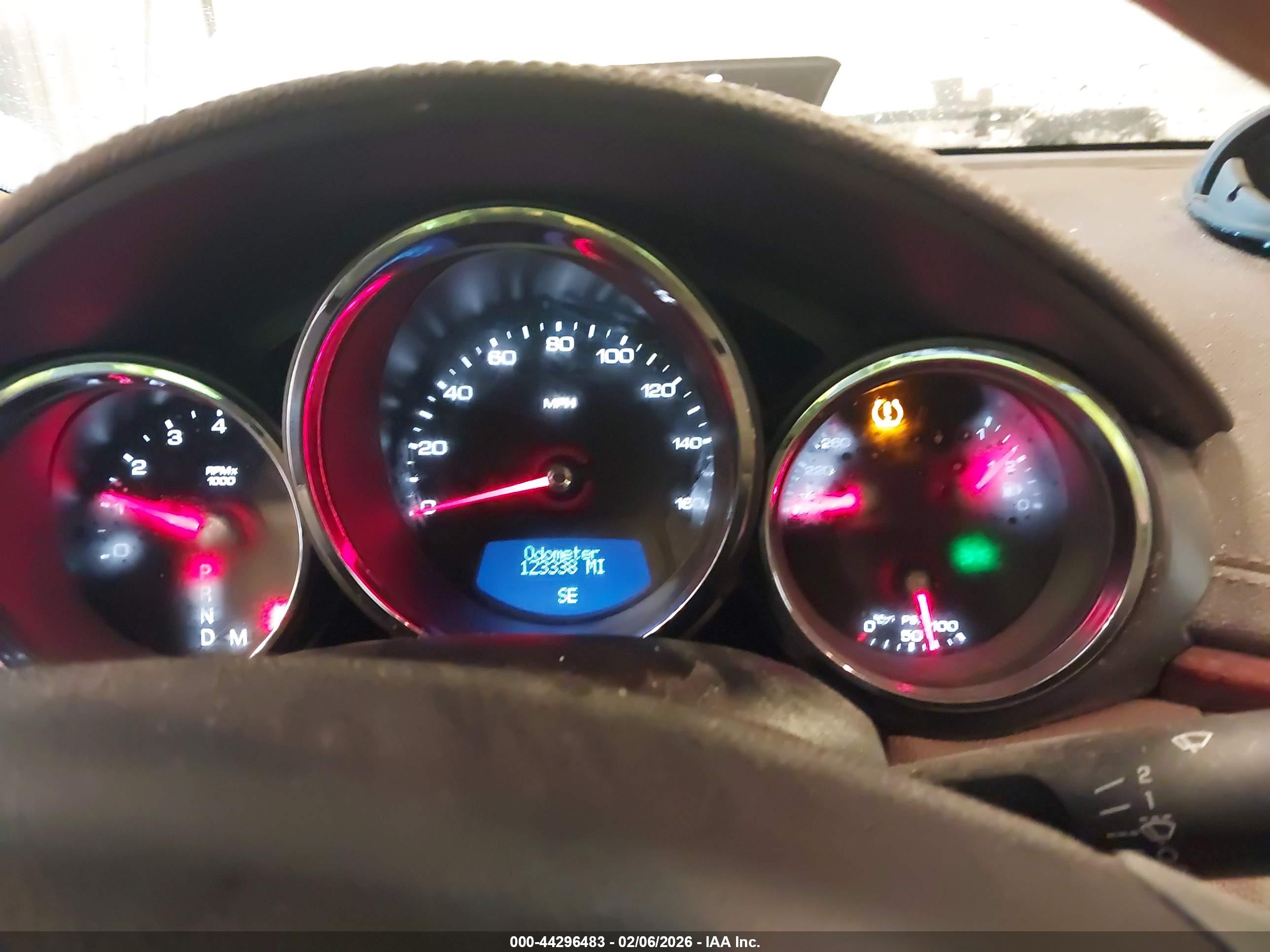 CADILLAC CTS image 7