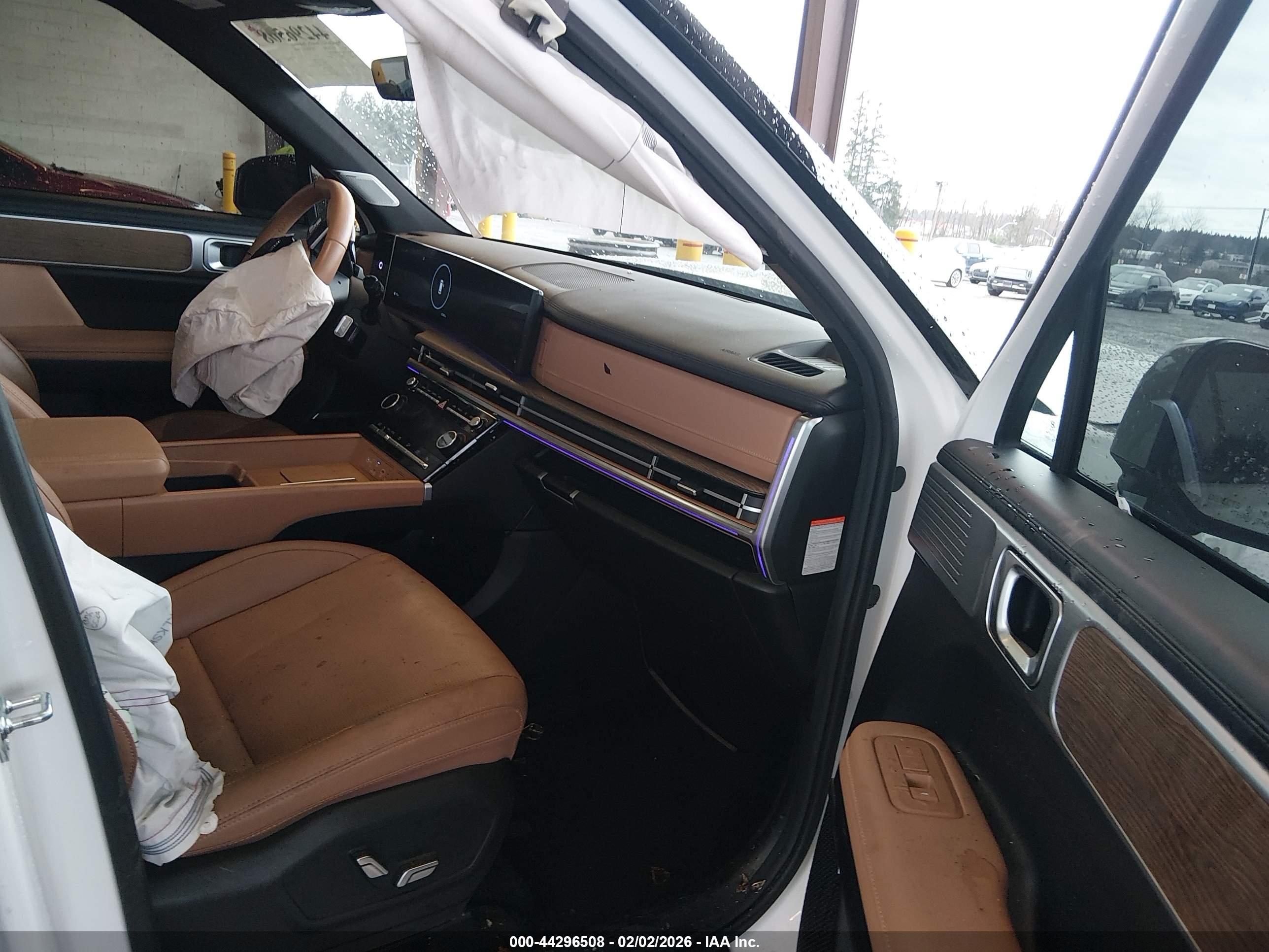 HYUNDAI SANTA image 5