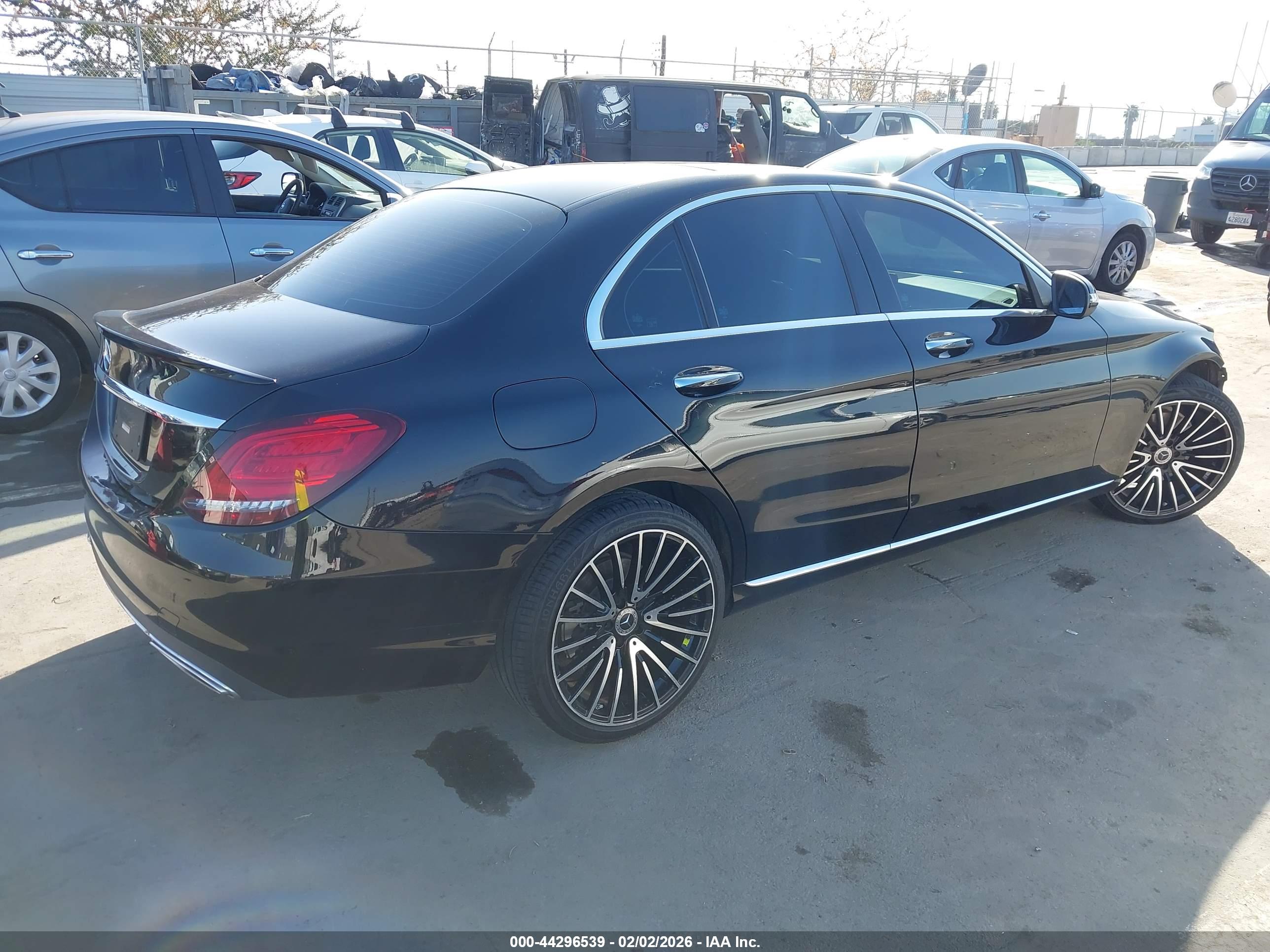 MERCEDES-BENZ C image 4