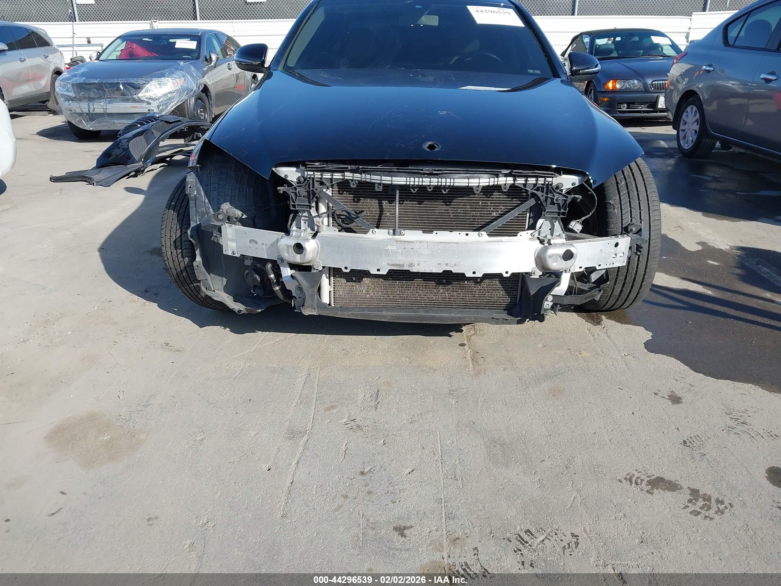 MERCEDES-BENZ C image 6