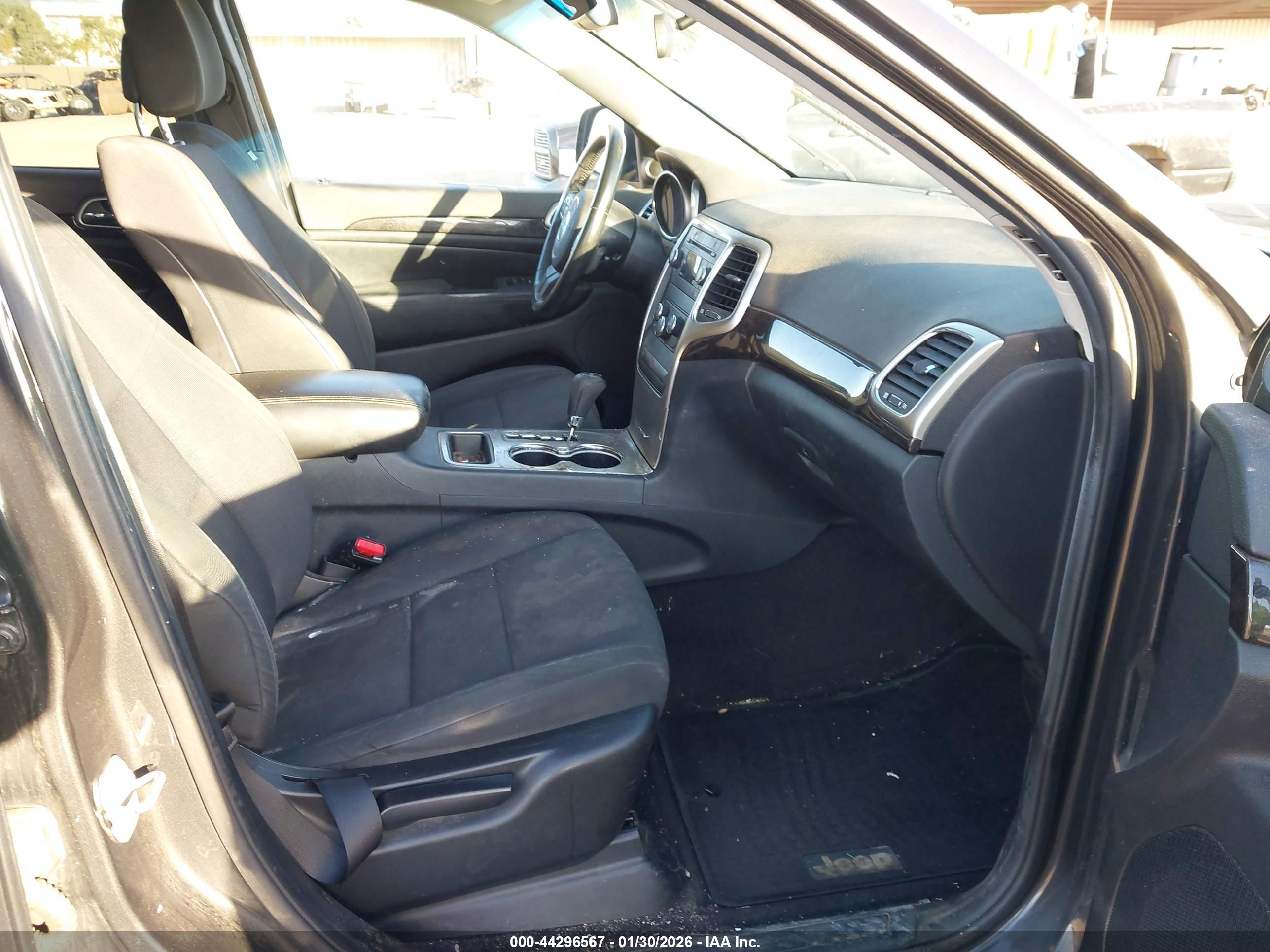JEEP GRAND image 5