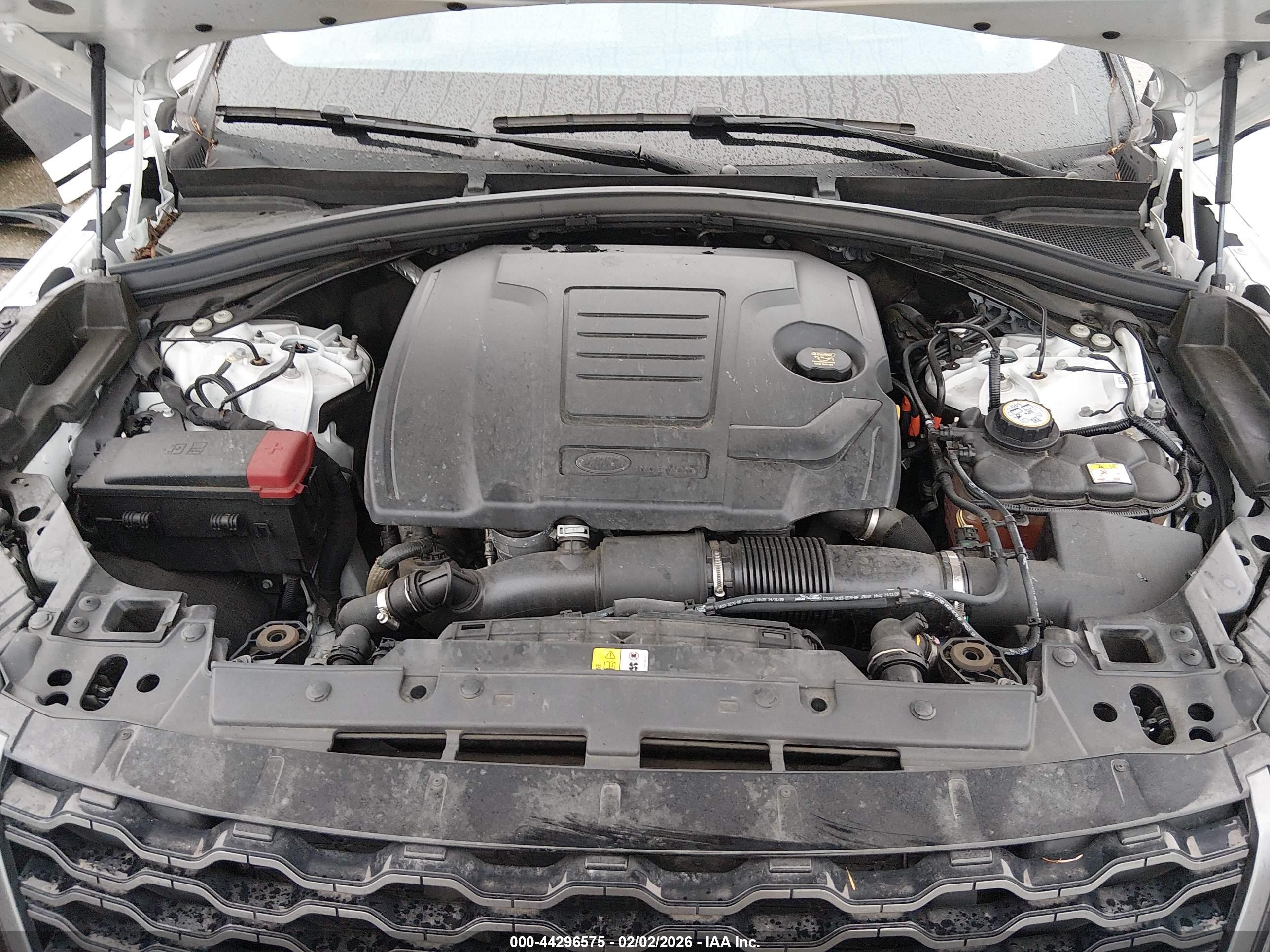 LAND ROVER image 10