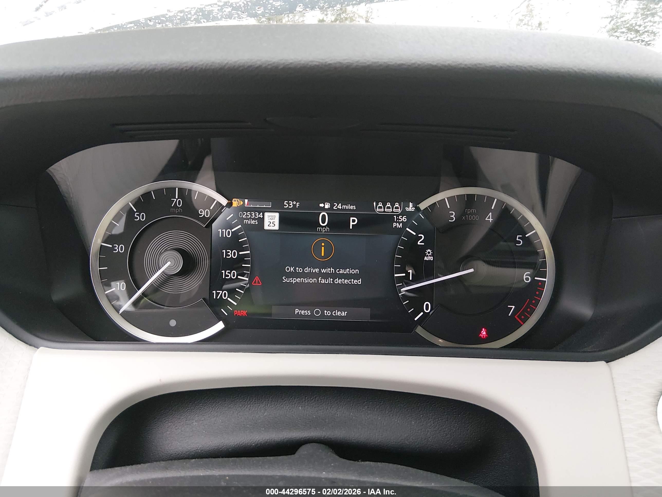 LAND ROVER image 7