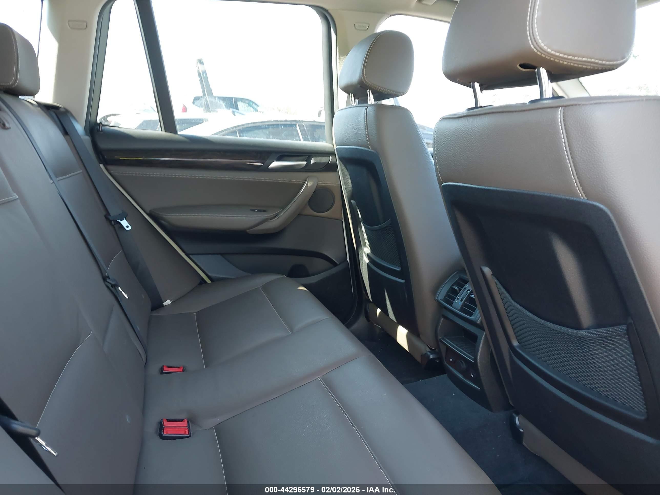 BMW X3 image 8