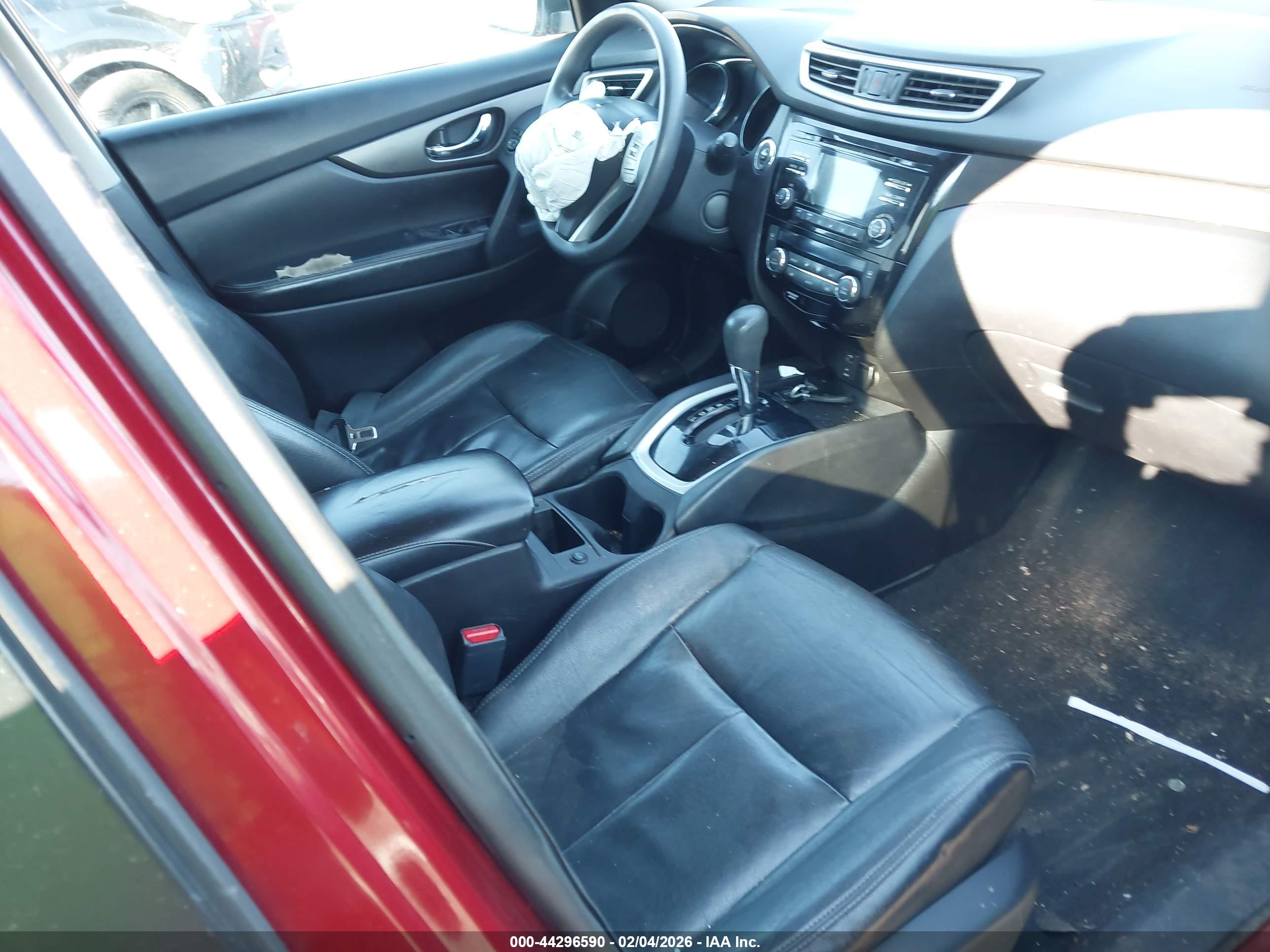 NISSAN ROGUE image 5