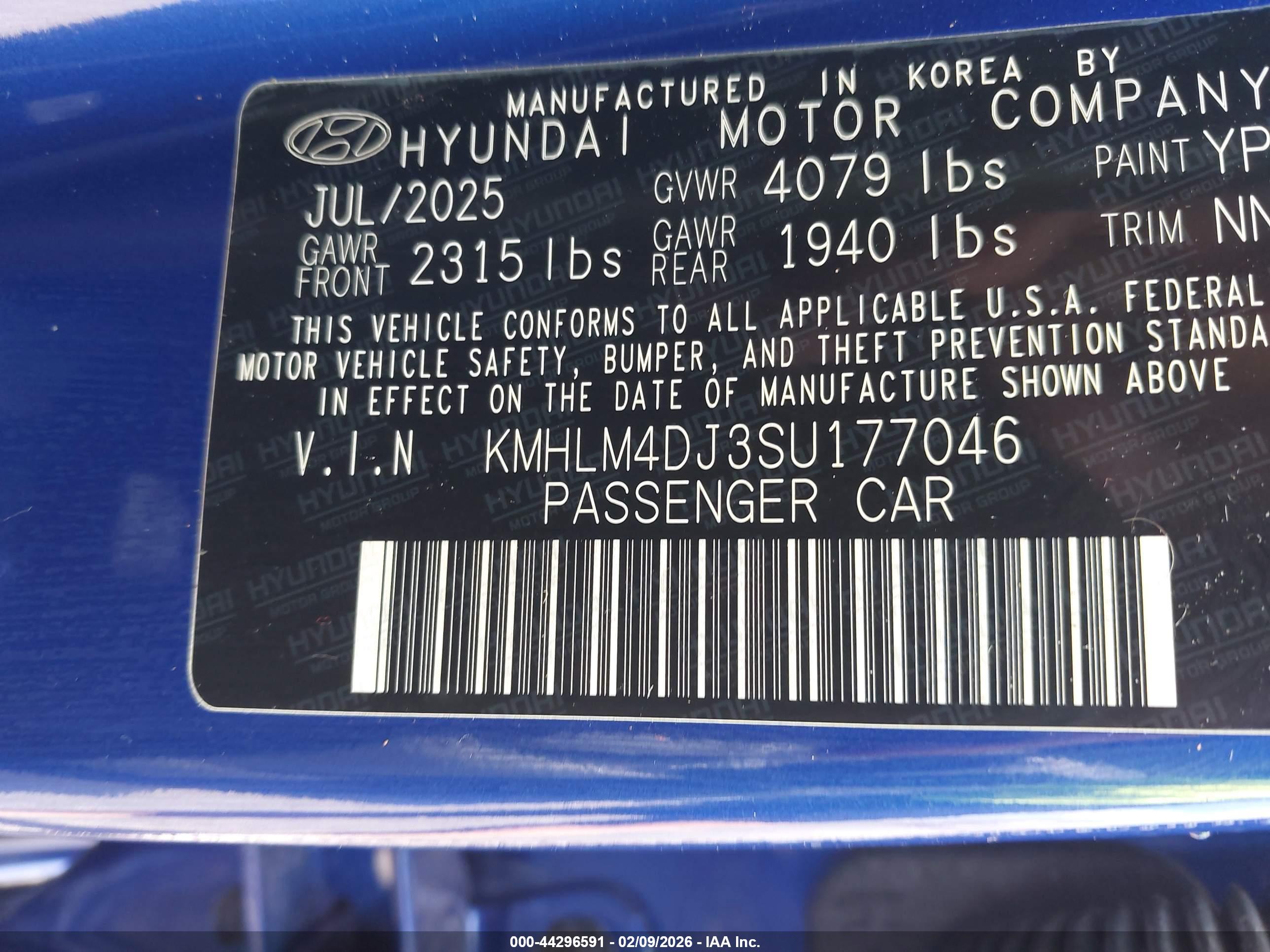 HYUNDAI ELANTRA image 9