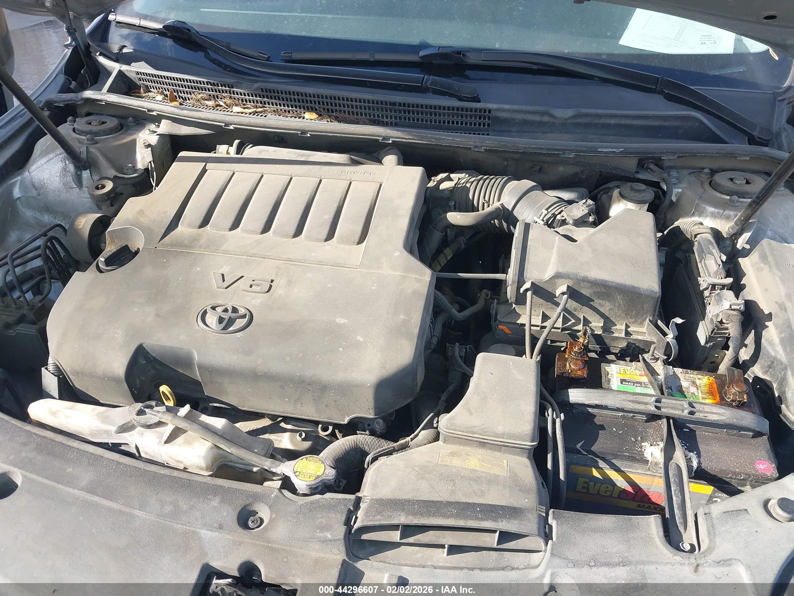 TOYOTA AVALON image 10