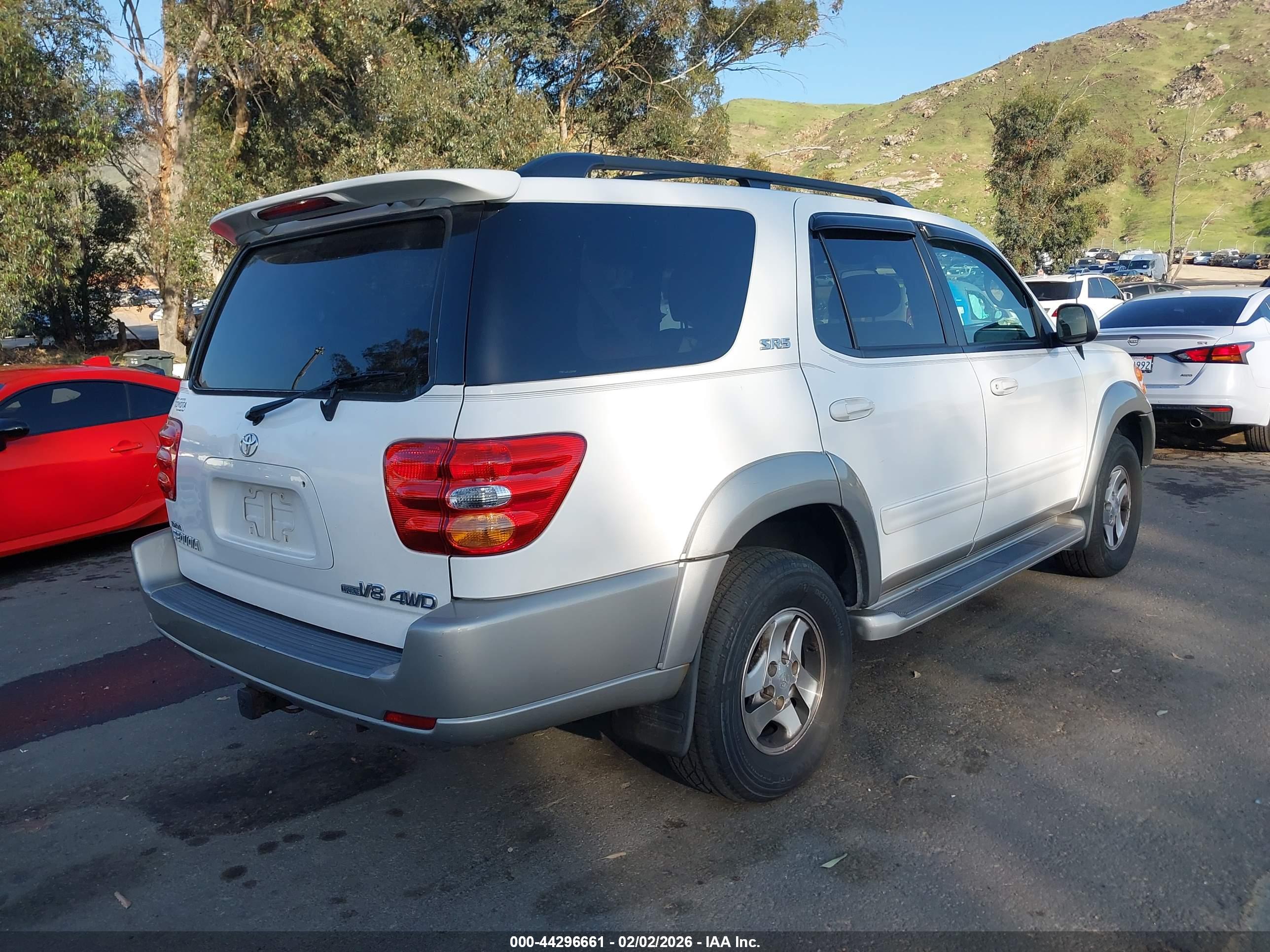 TOYOTA SEQUOIA image 4