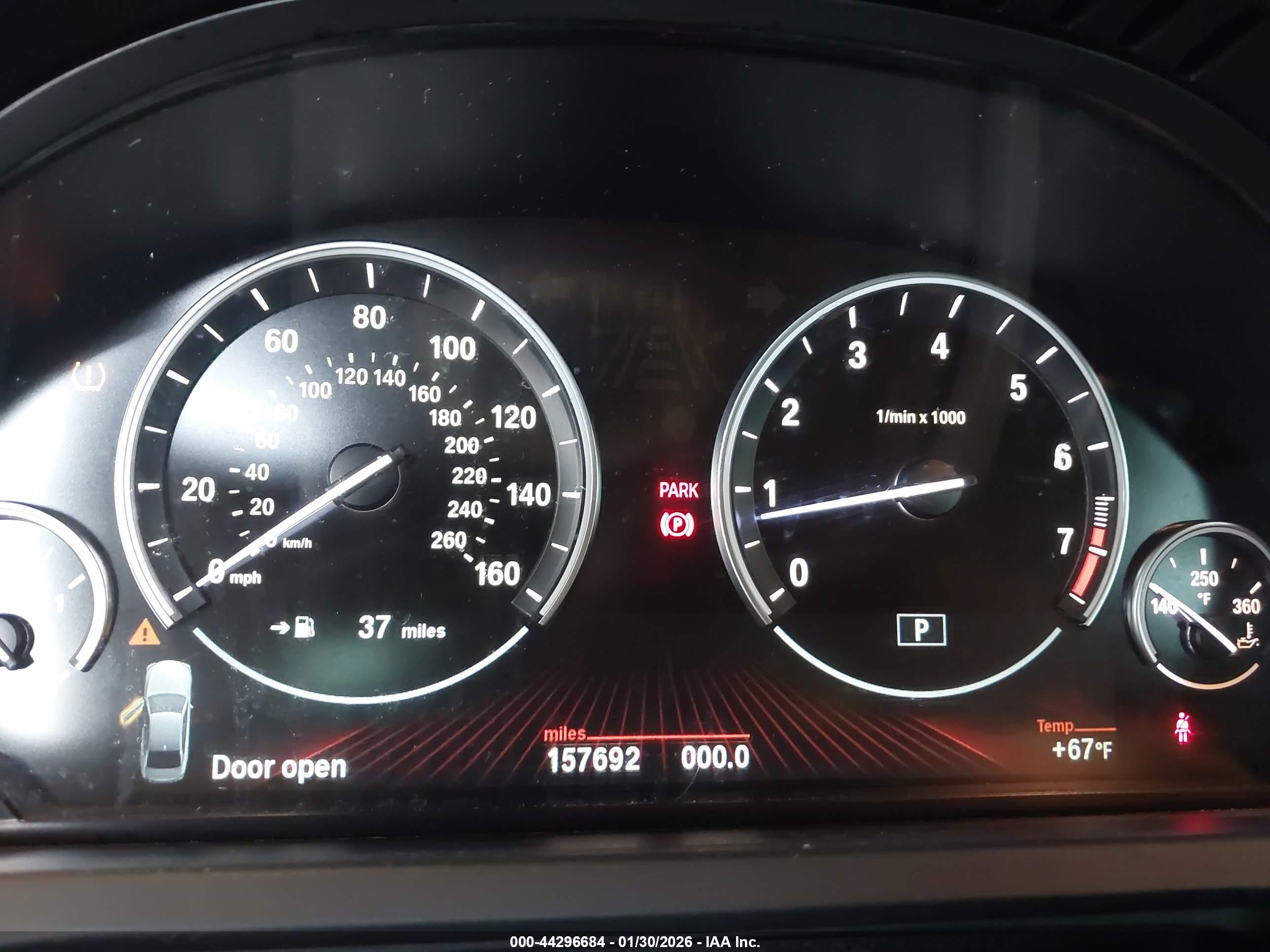 BMW 750LI image 7