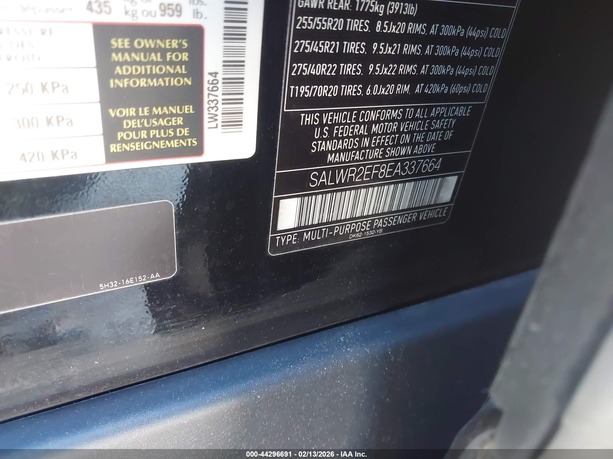 LAND ROVER image 9