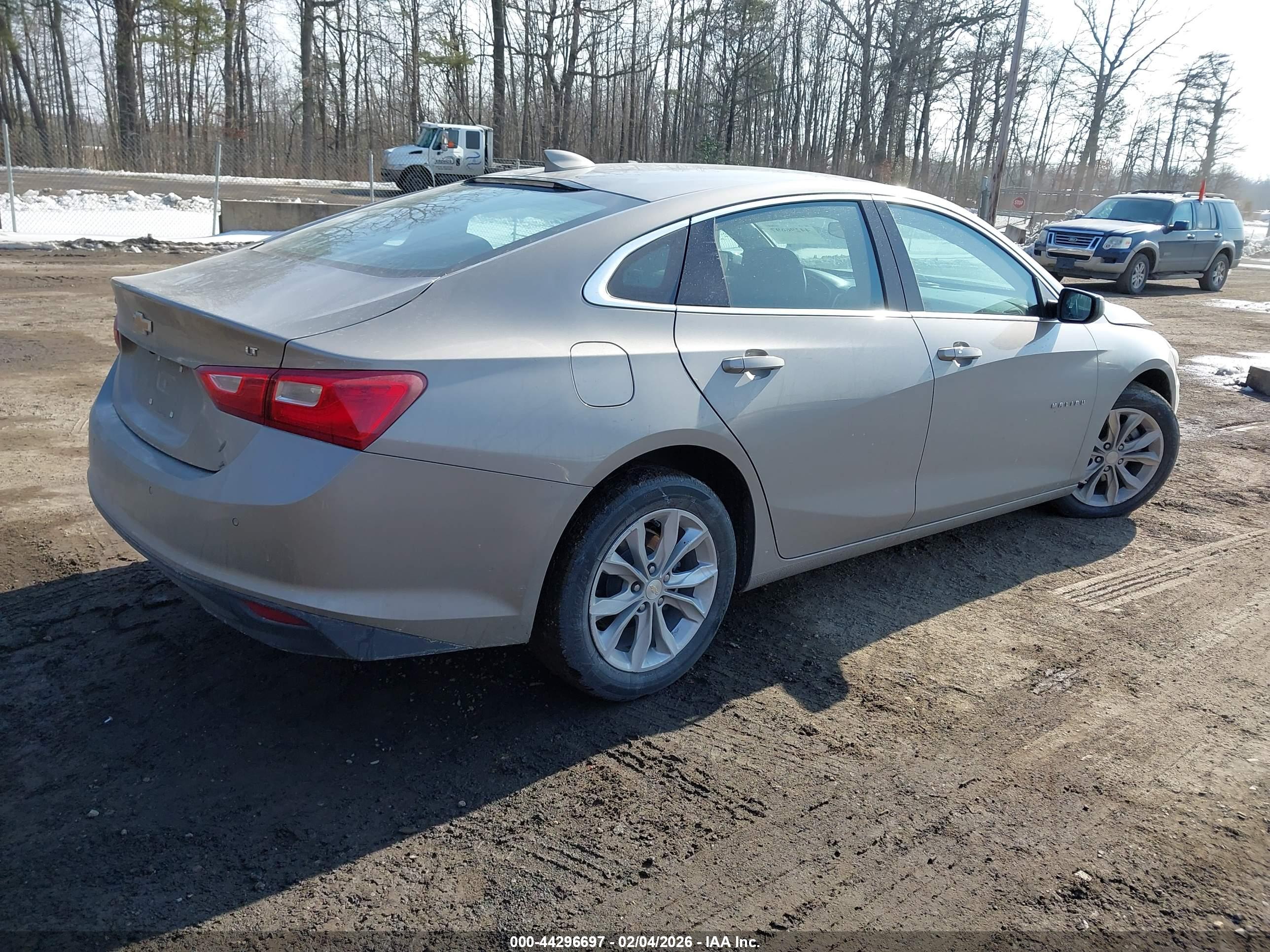 CHEVROLET MALIBU image 4