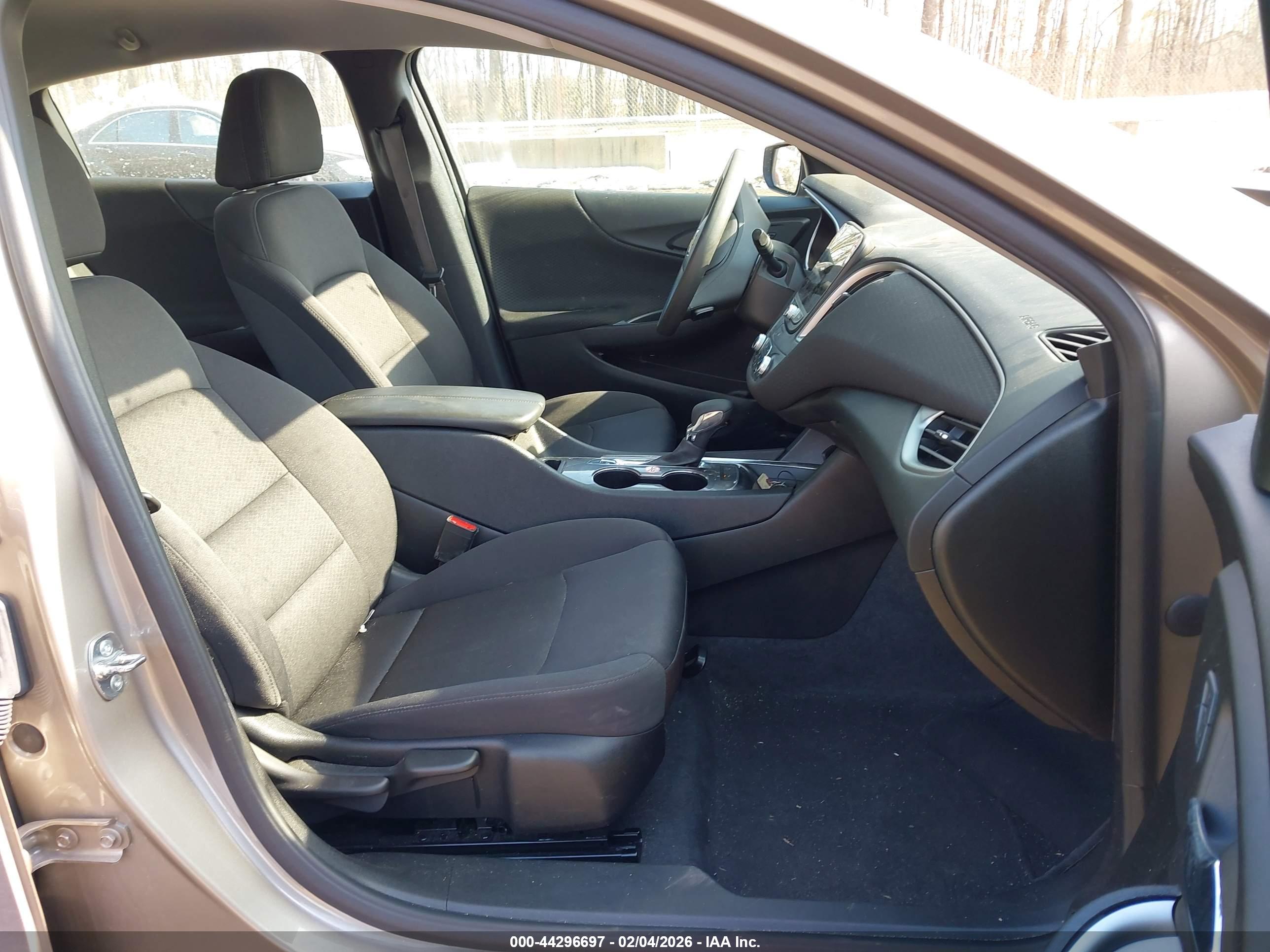 CHEVROLET MALIBU image 5