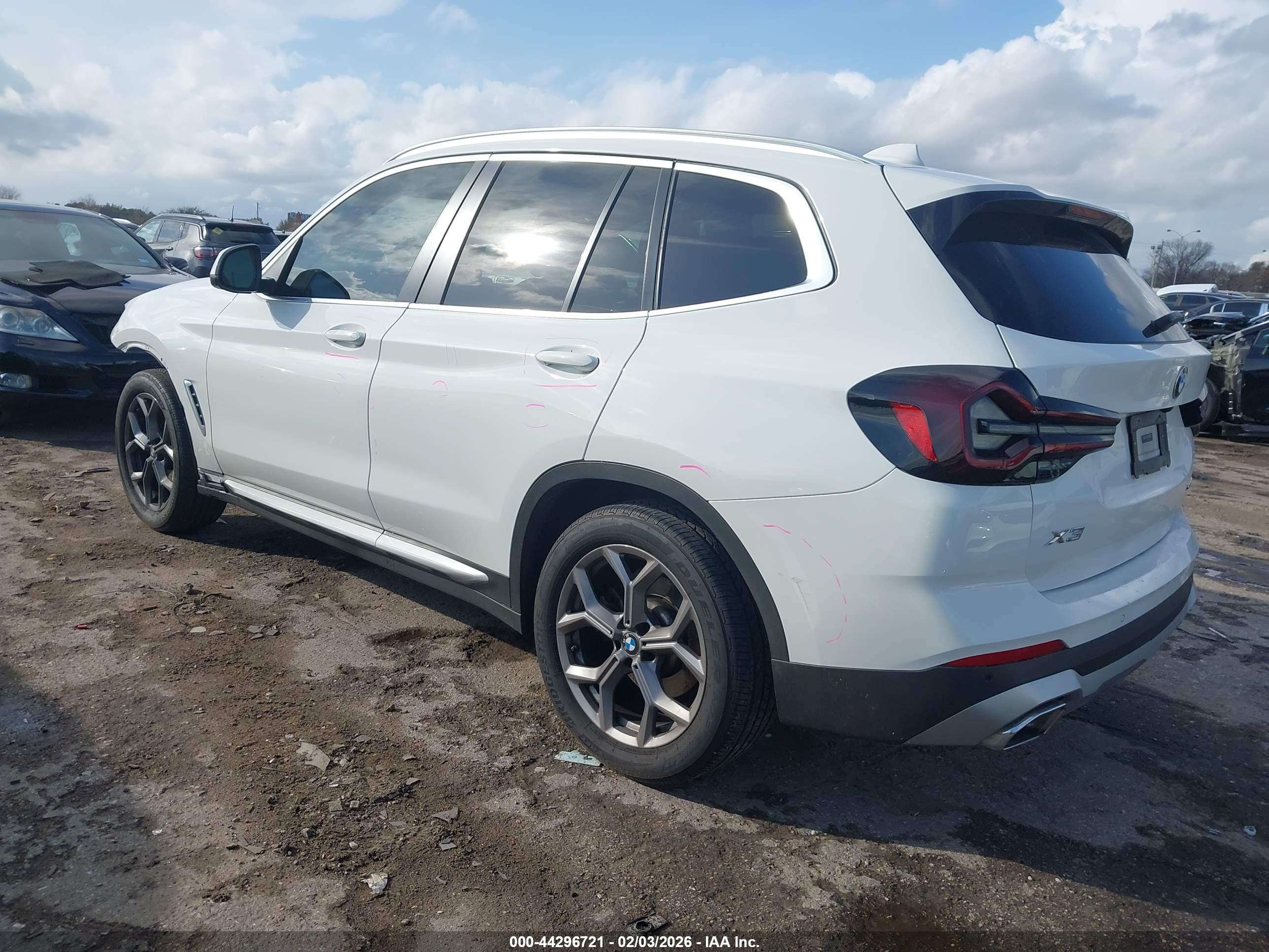 BMW X3 image 3