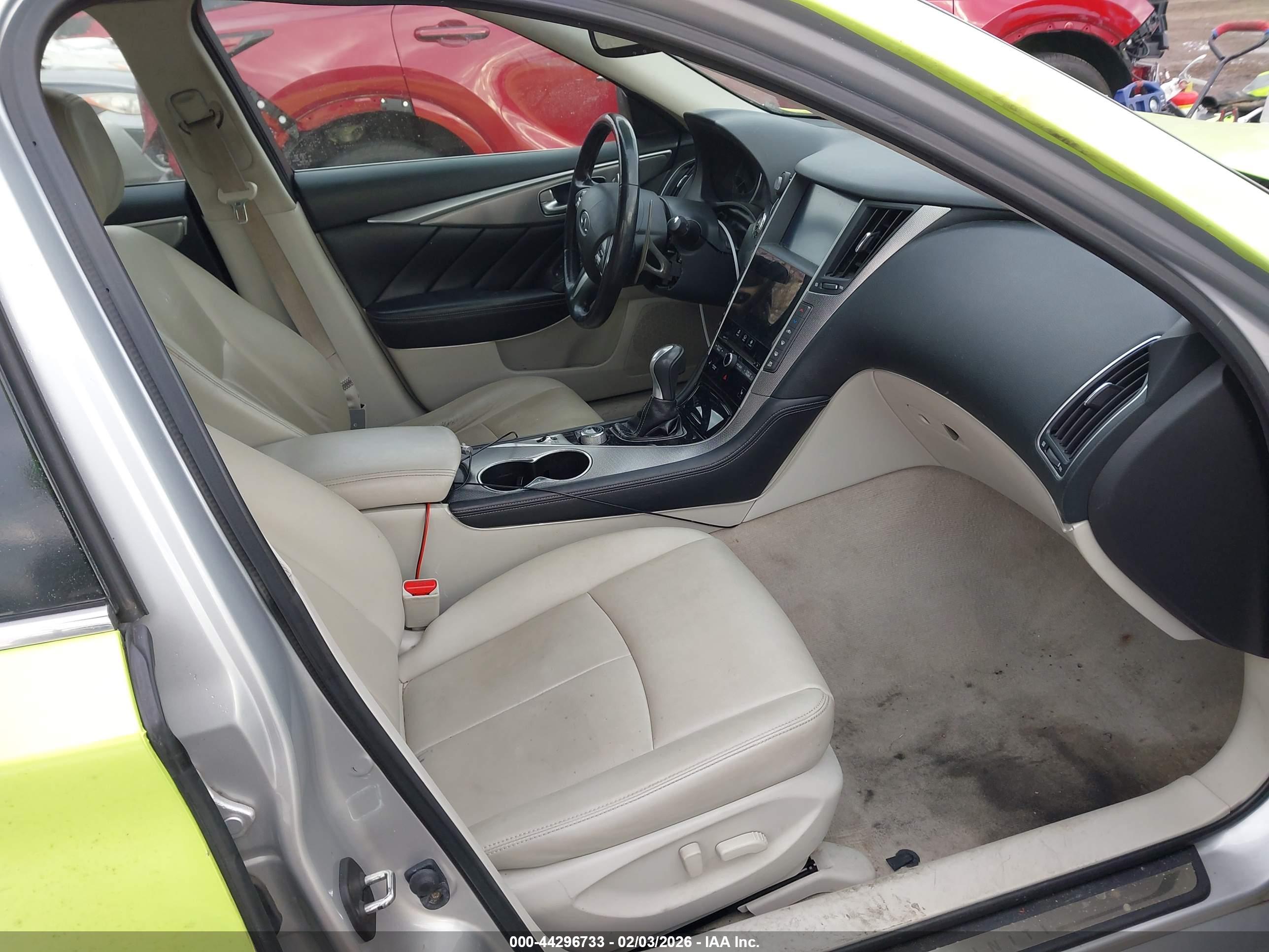 INFINITI Q50 image 5