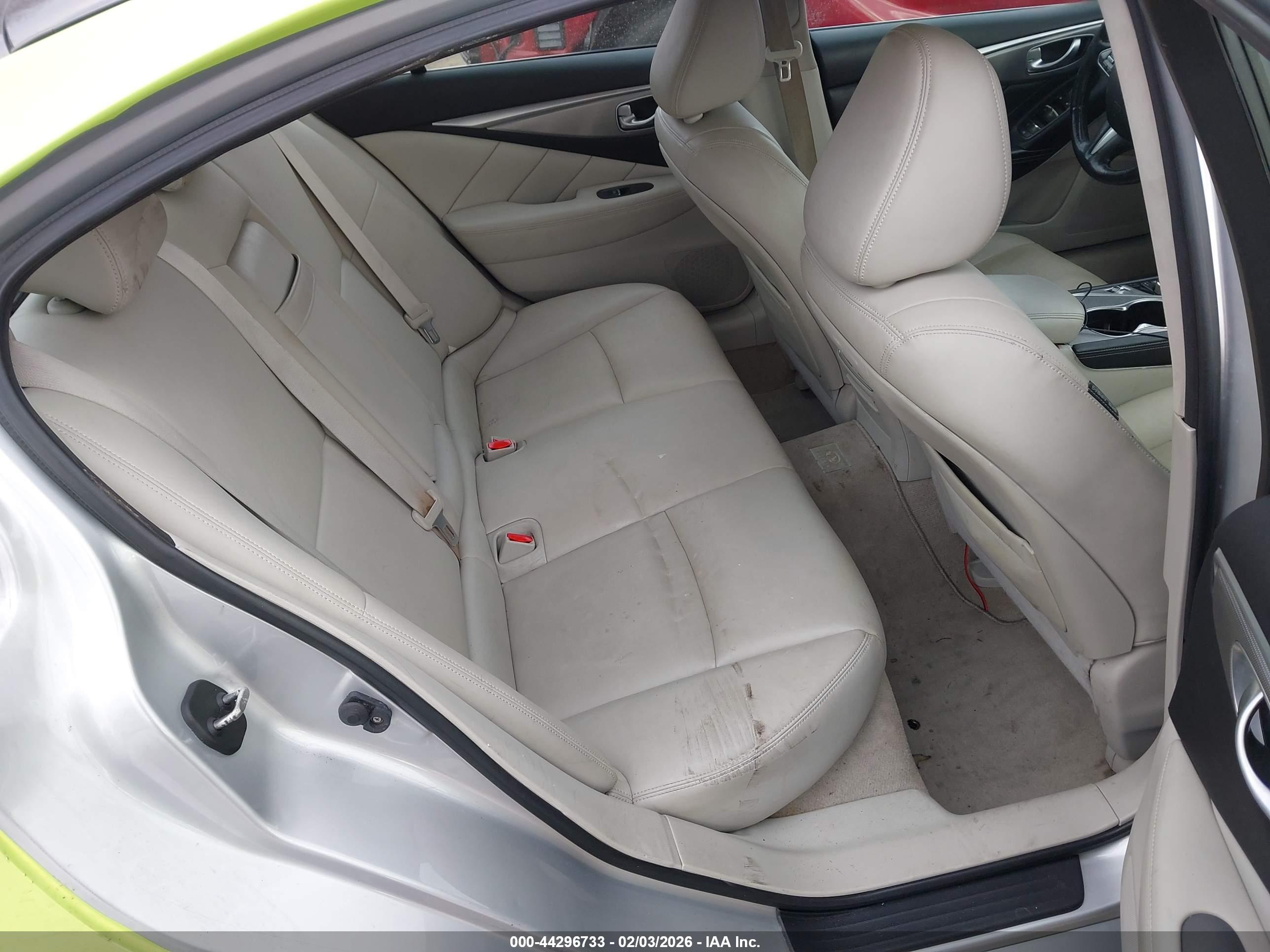 INFINITI Q50 image 8