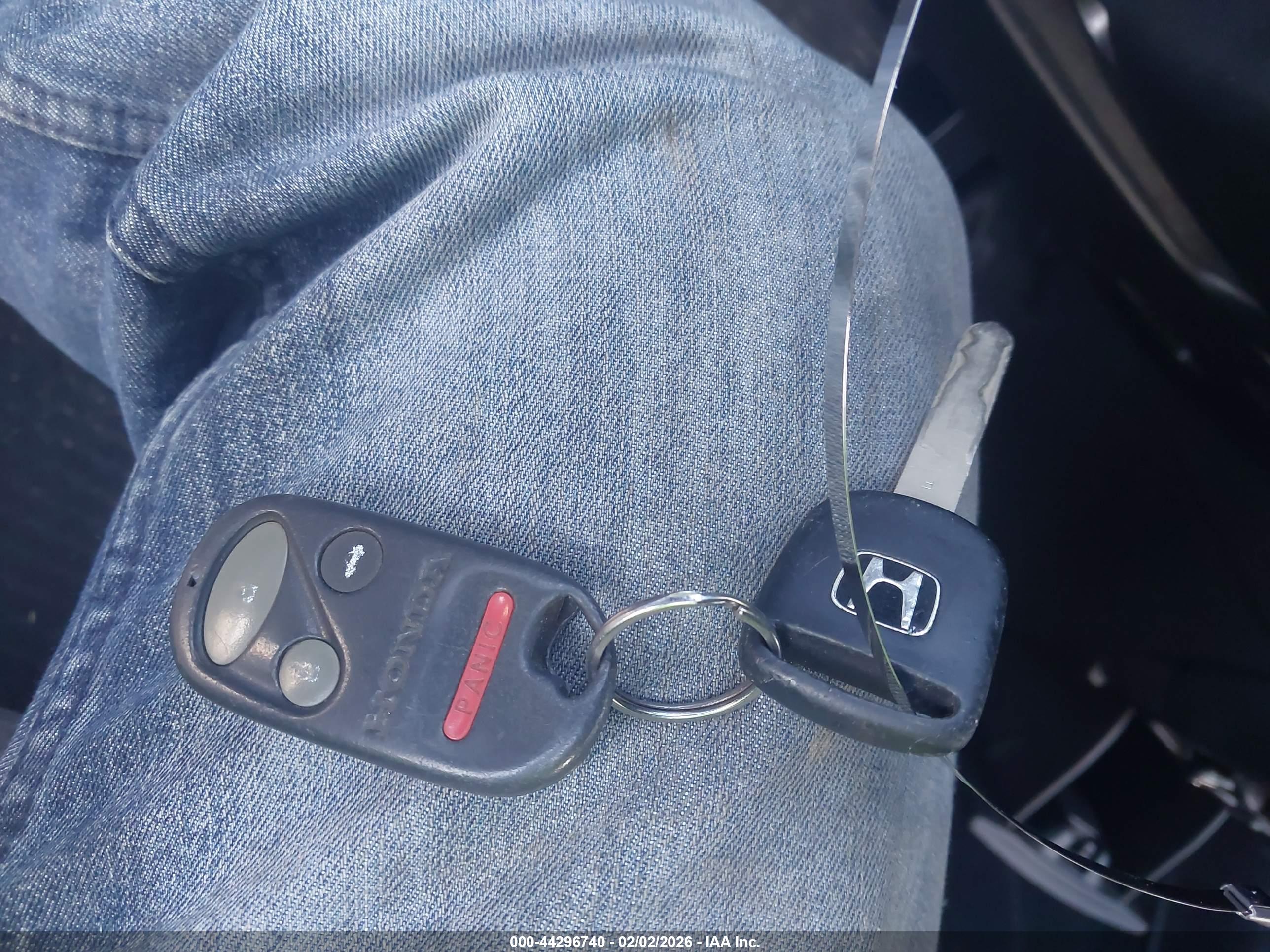HONDA CR-V image 11