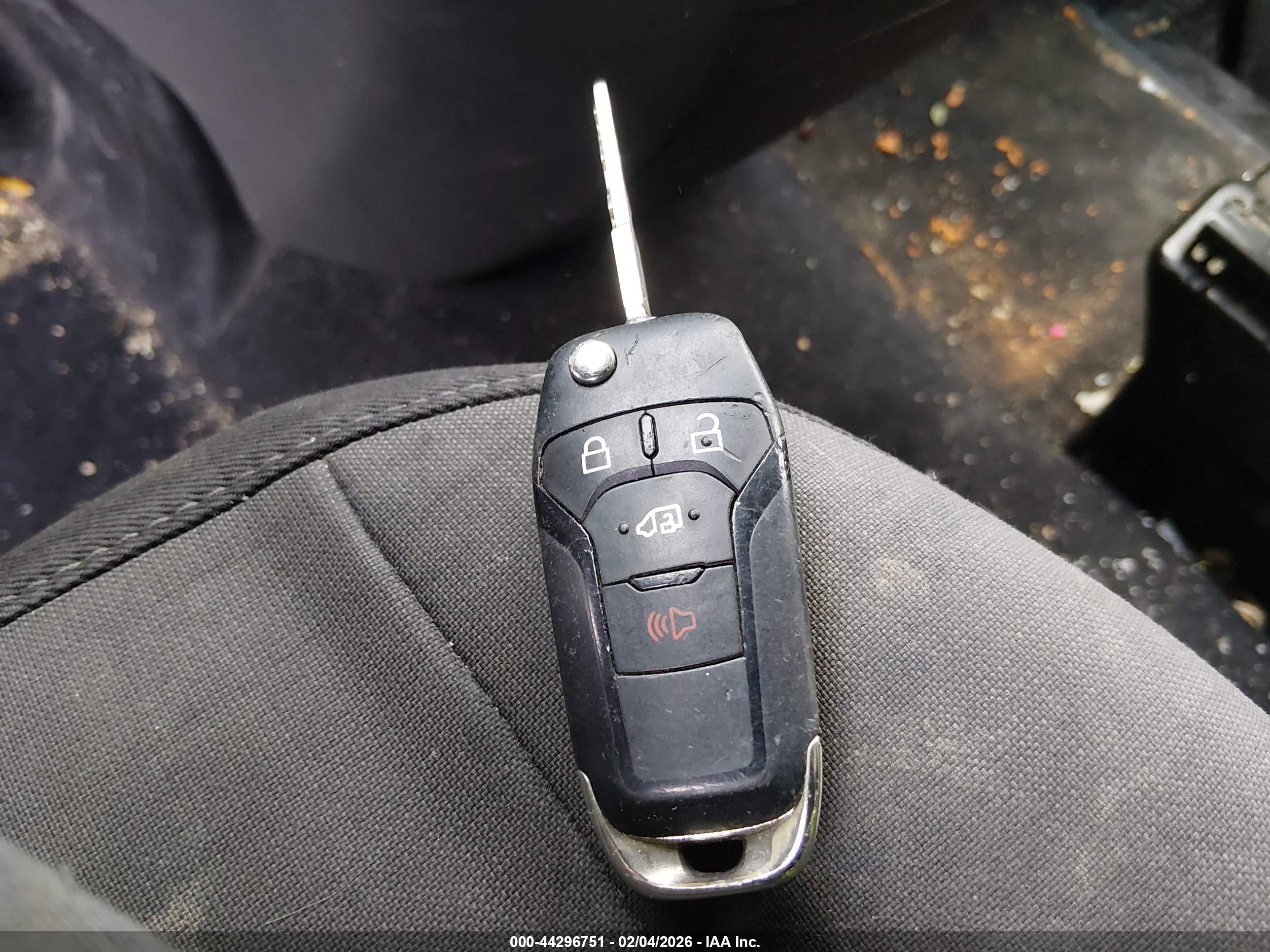 FORD TRANSIT-350 image 11