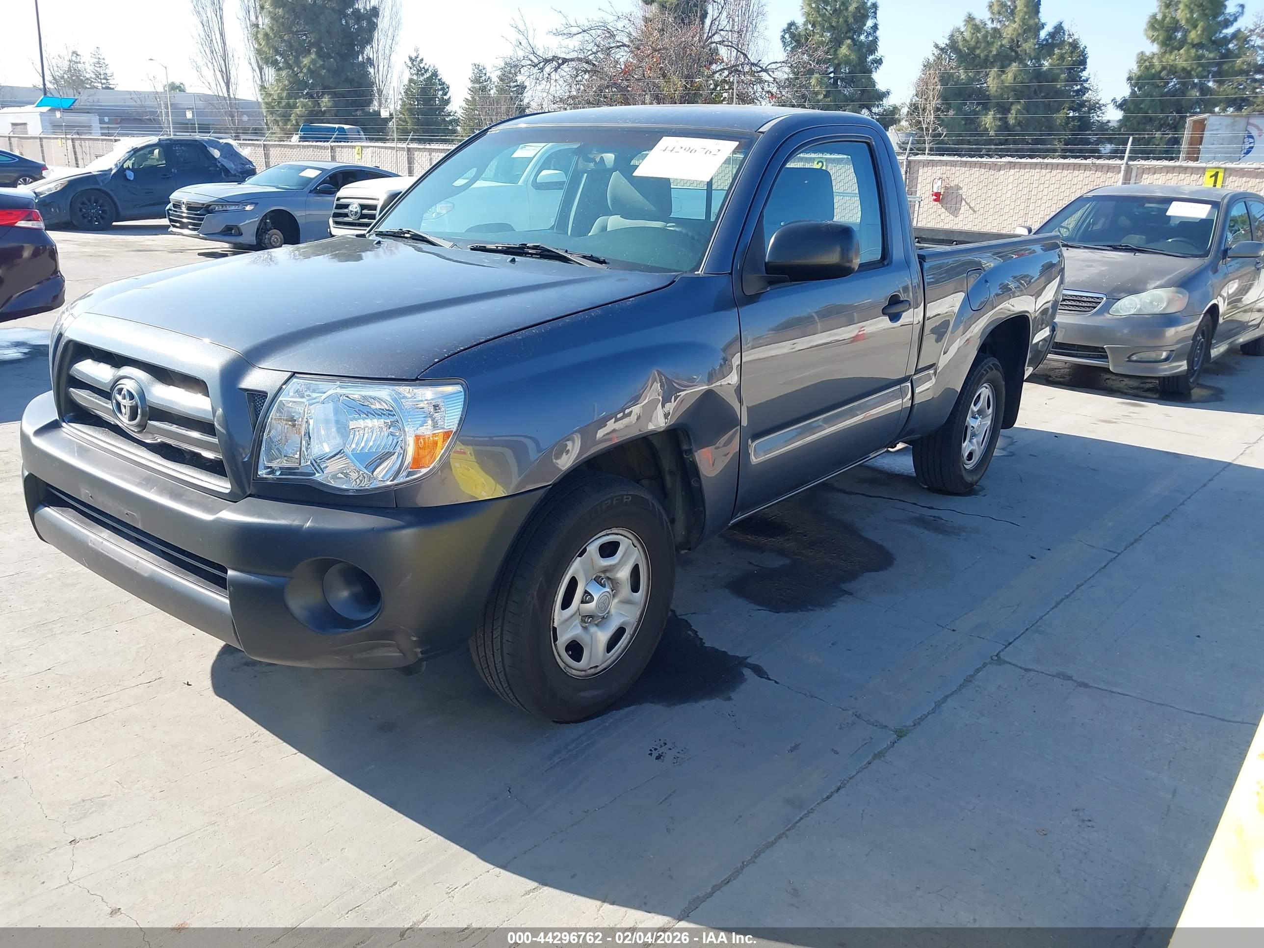 TOYOTA TACOMA image 2
