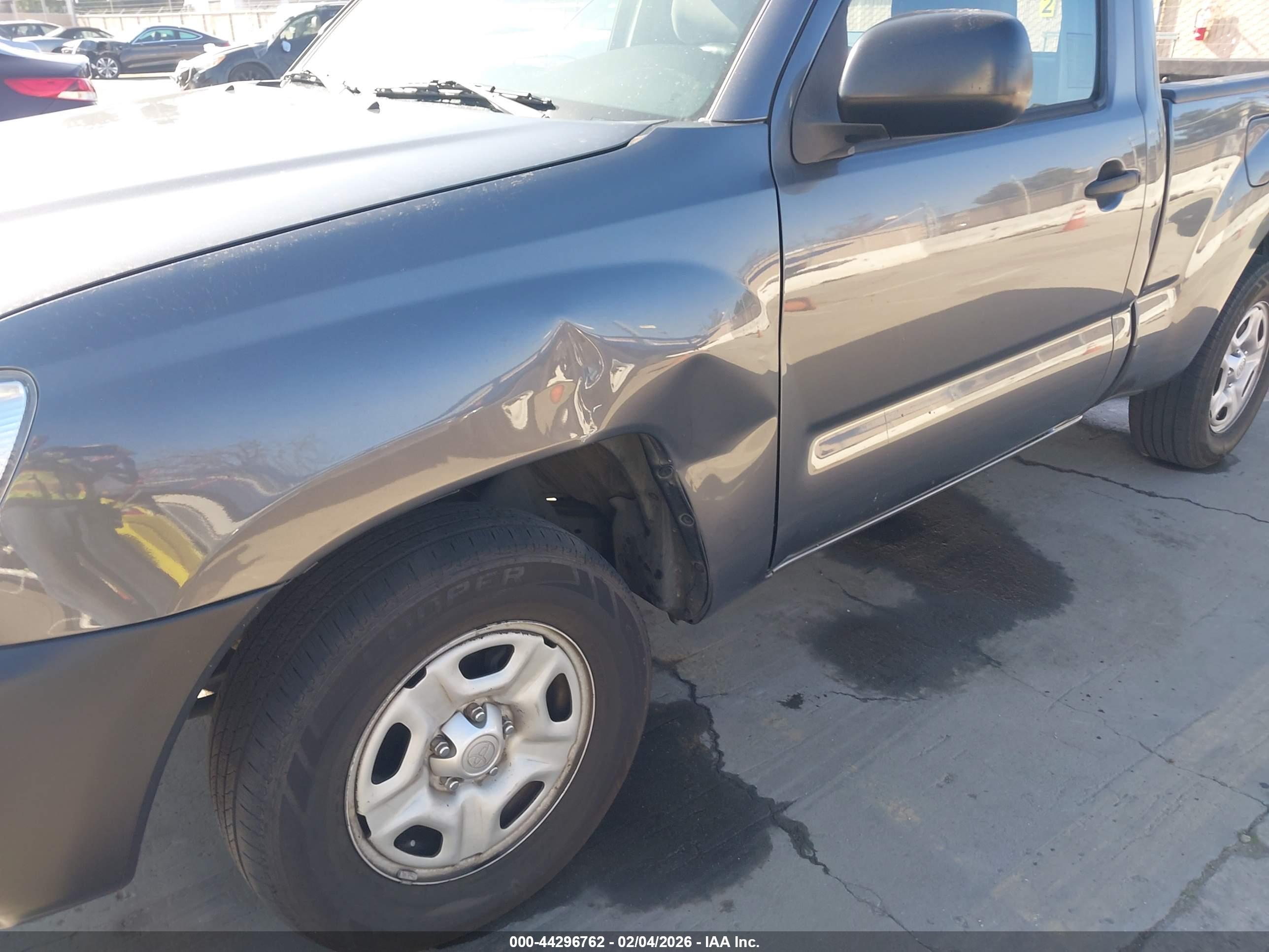 TOYOTA TACOMA image 6