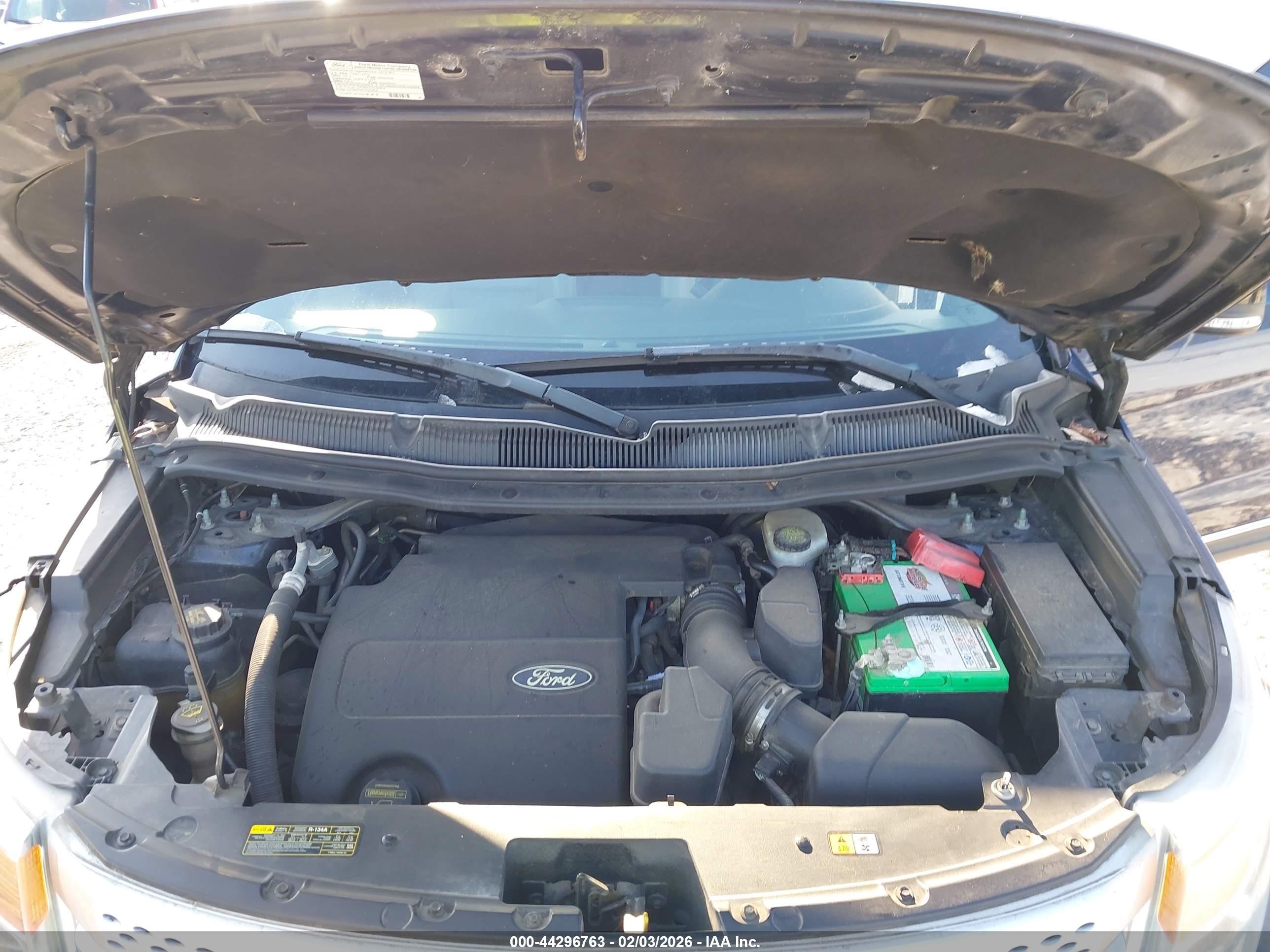 FORD EXPLORER image 10