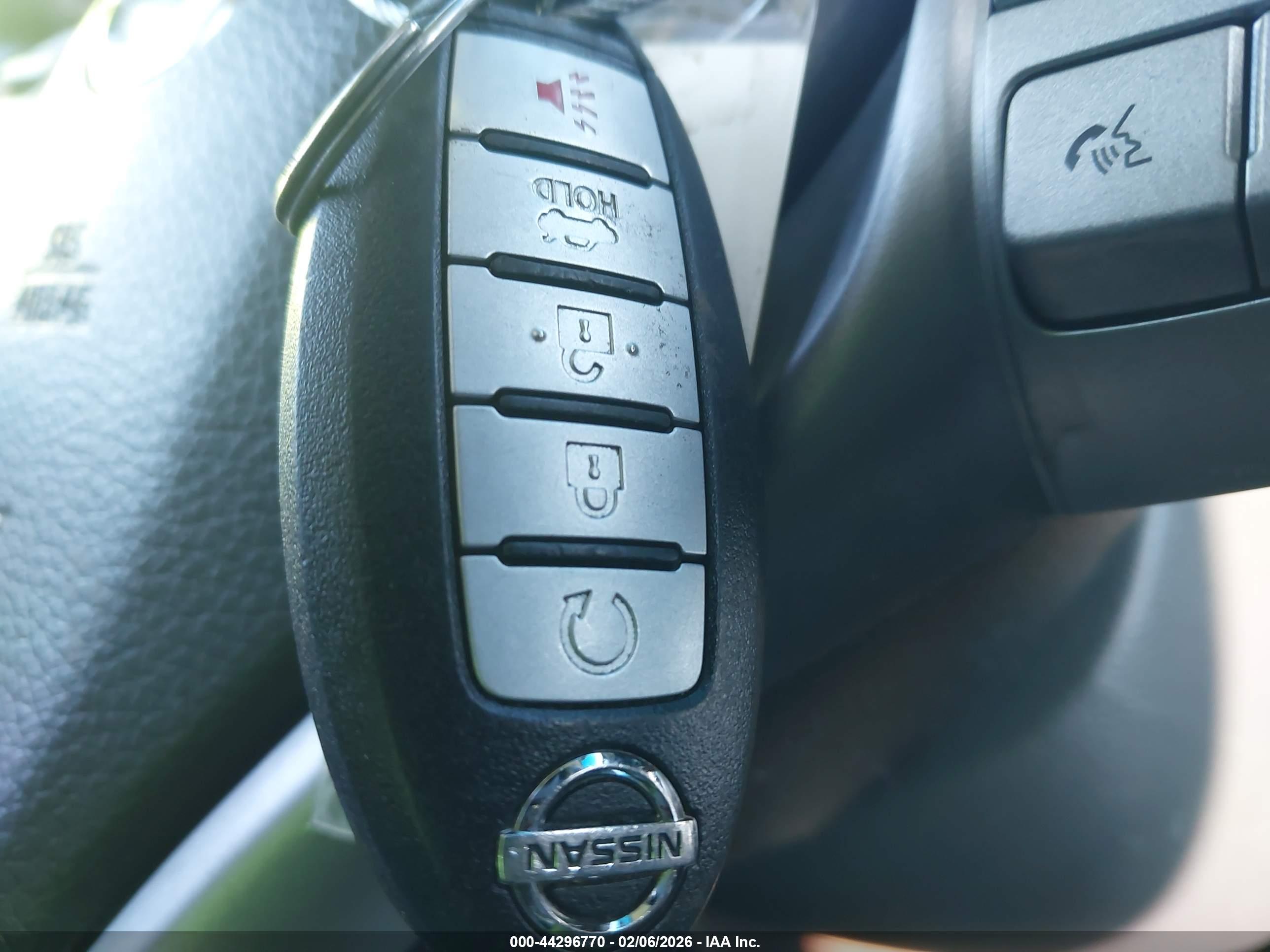 NISSAN ALTIMA image 11