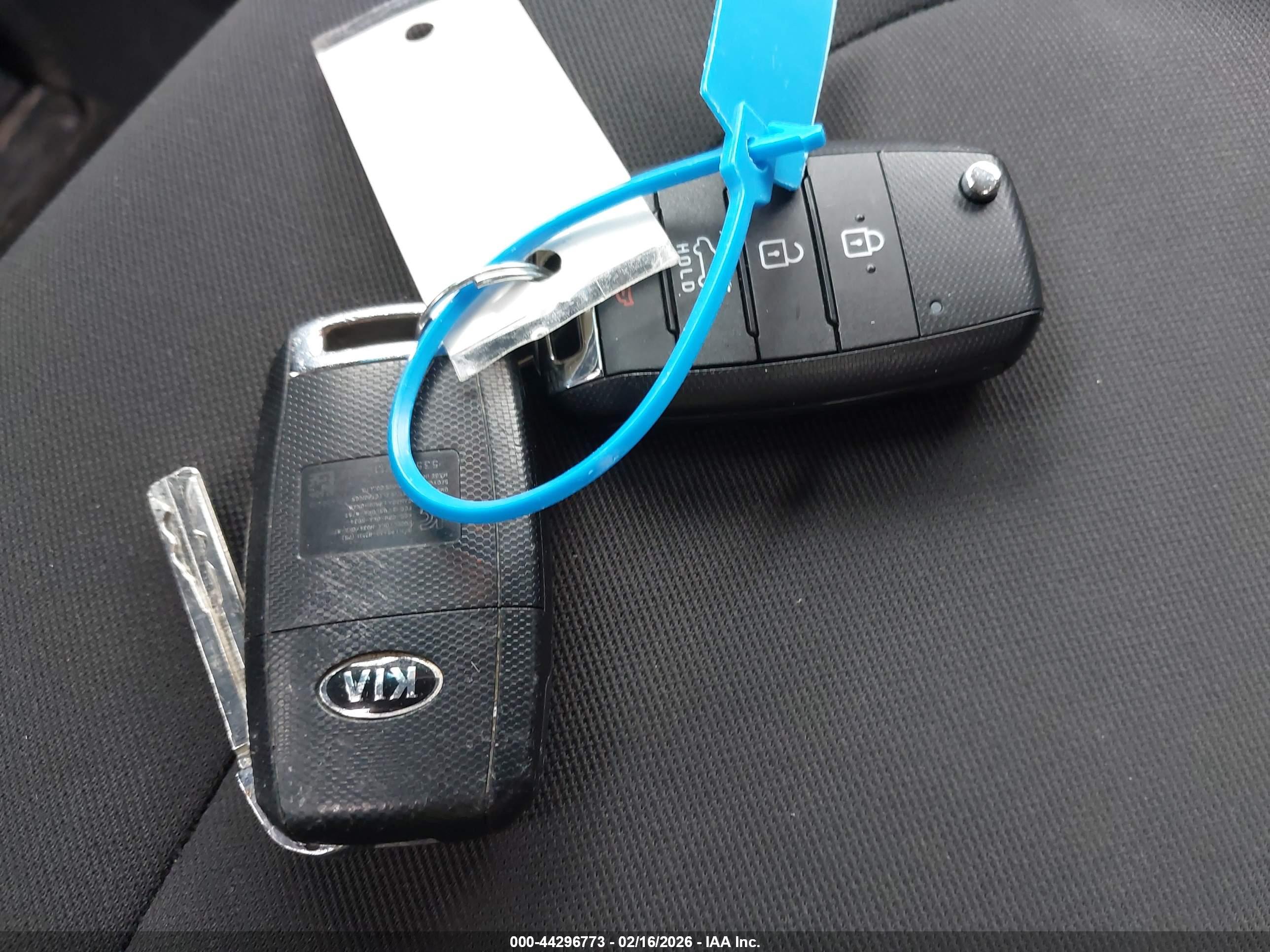 KIA SOUL image 11