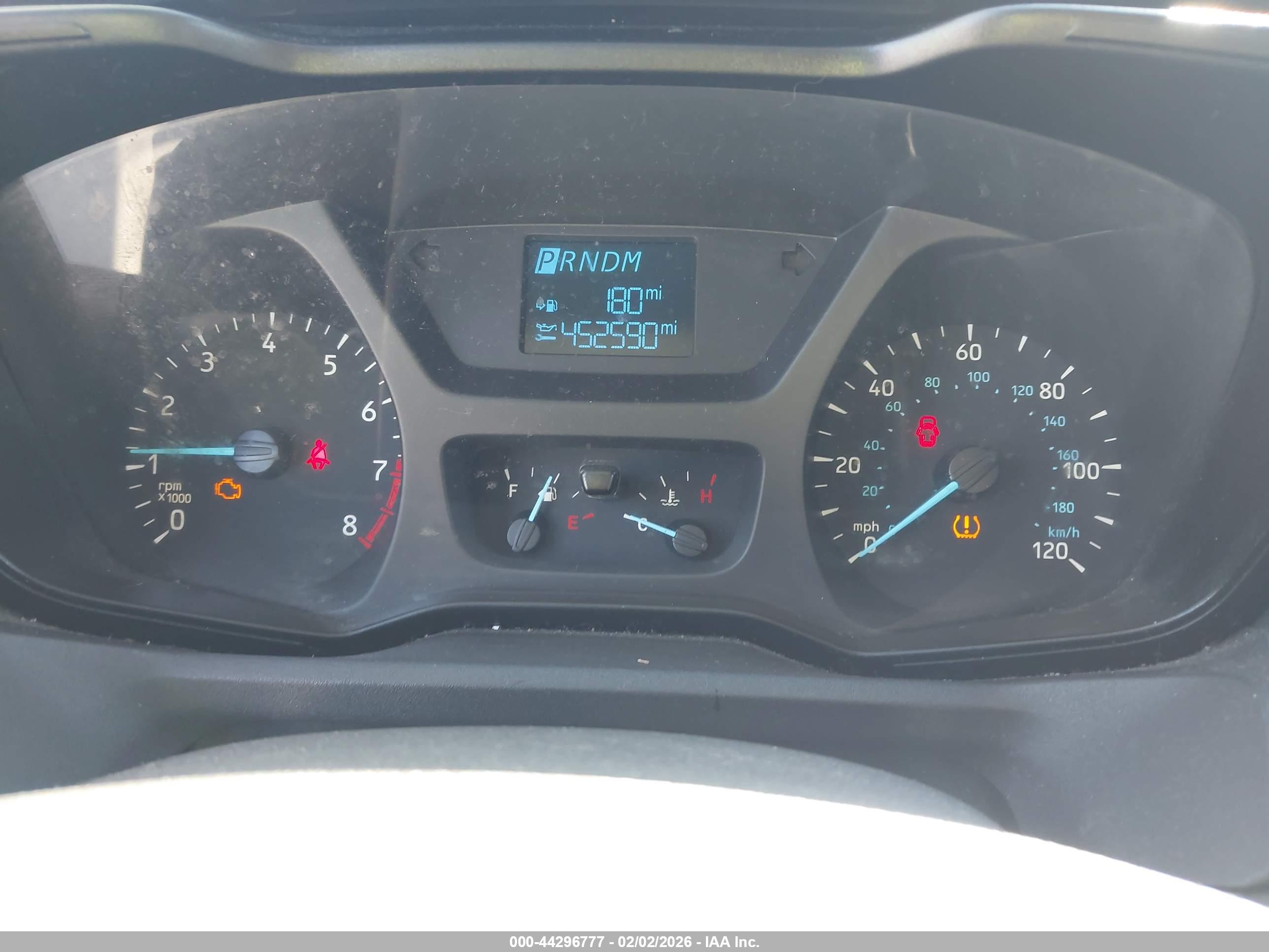FORD TRANSIT-150 image 7