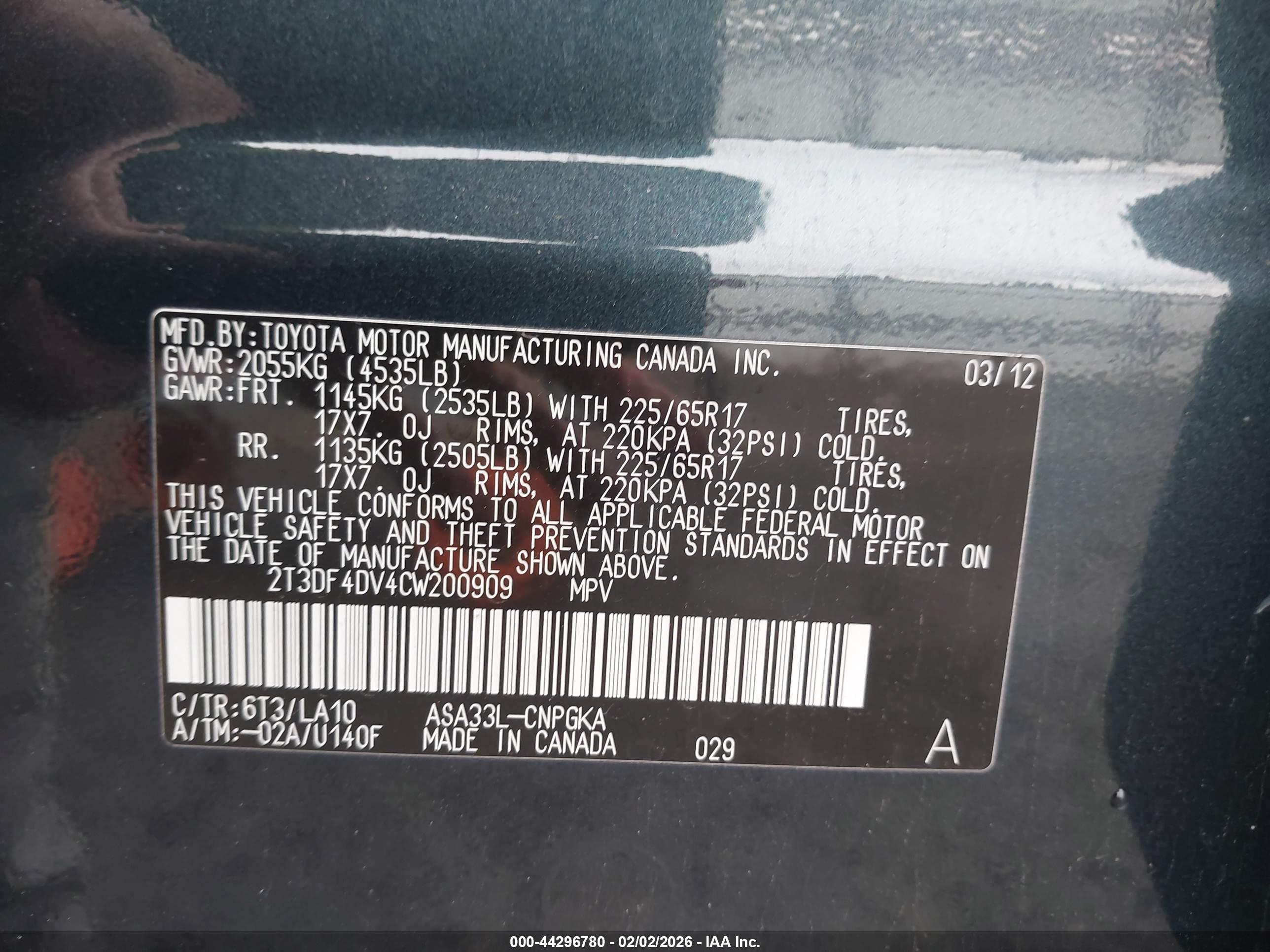 TOYOTA RAV4 image 9