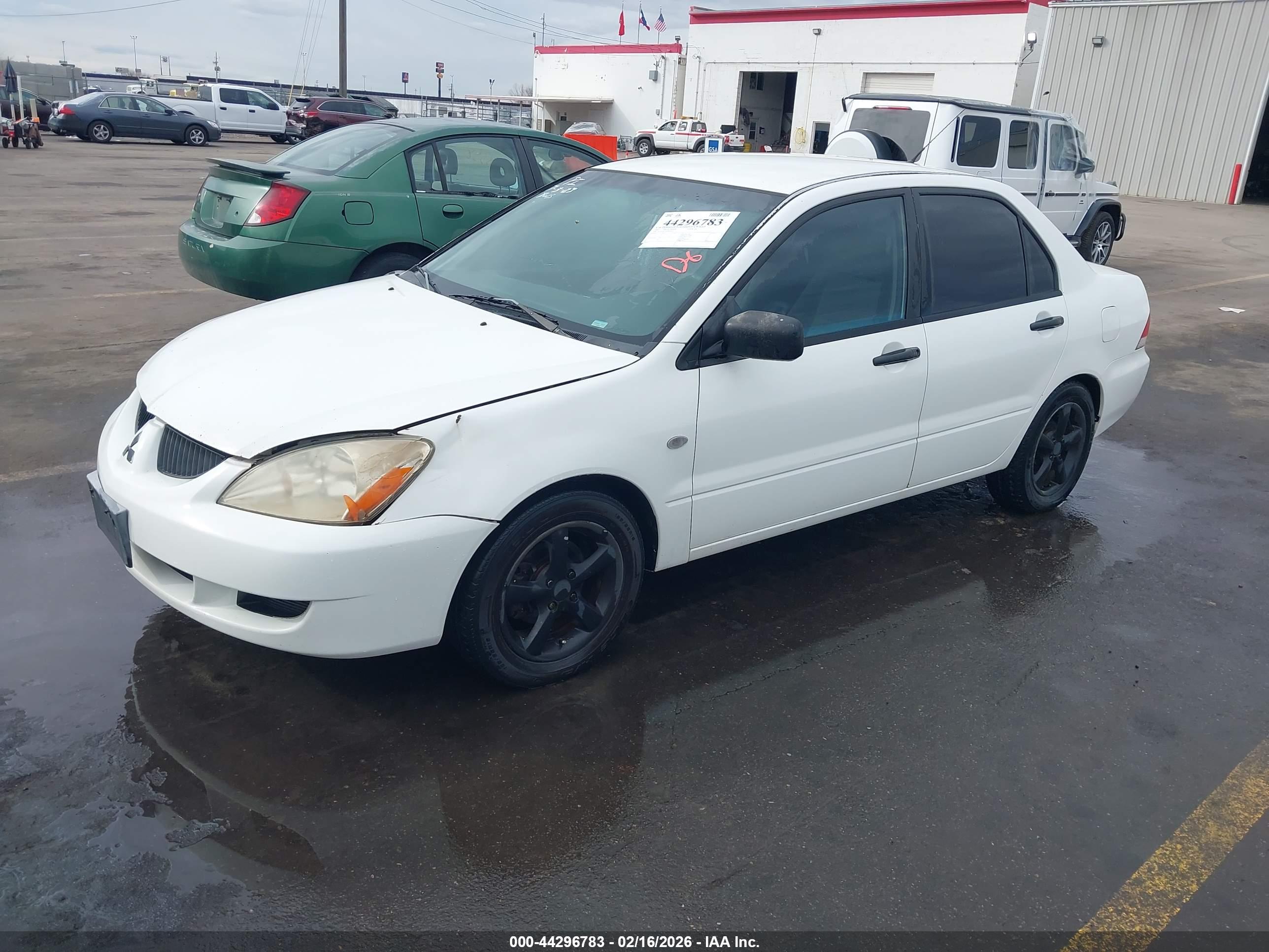 MITSUBISHI LANCER image 2
