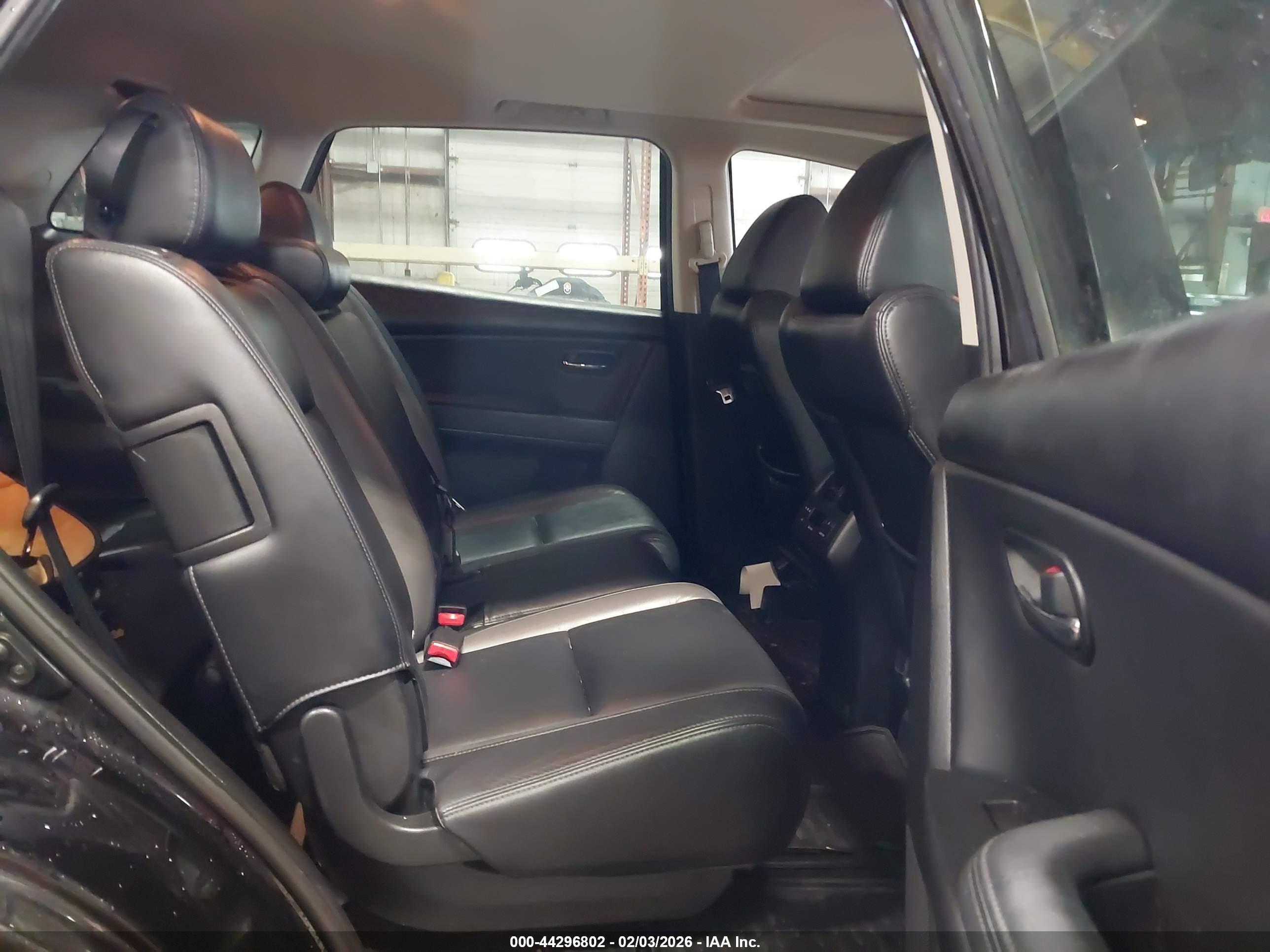 MAZDA CX-9 image 8