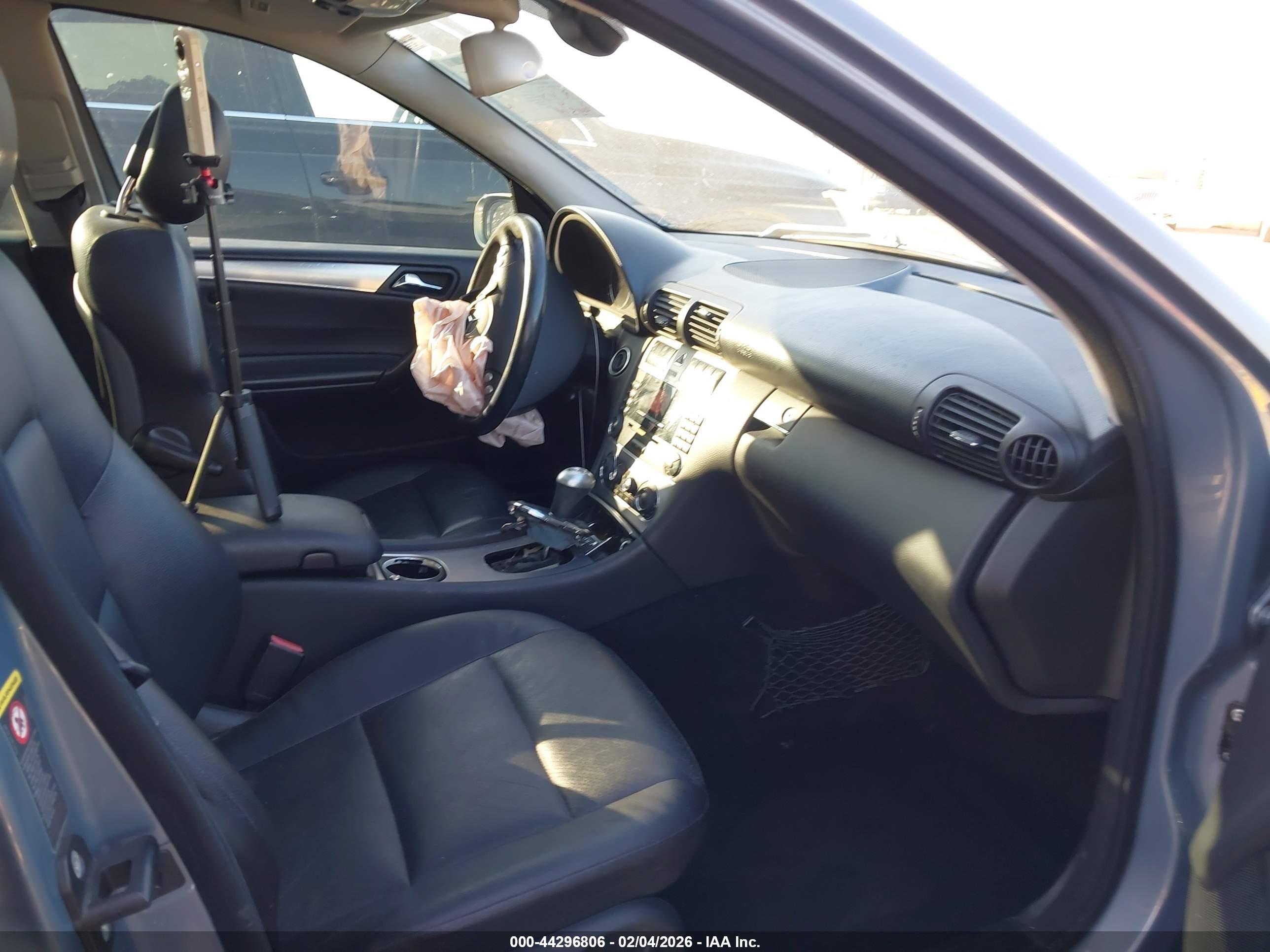 MERCEDES-BENZ C image 5
