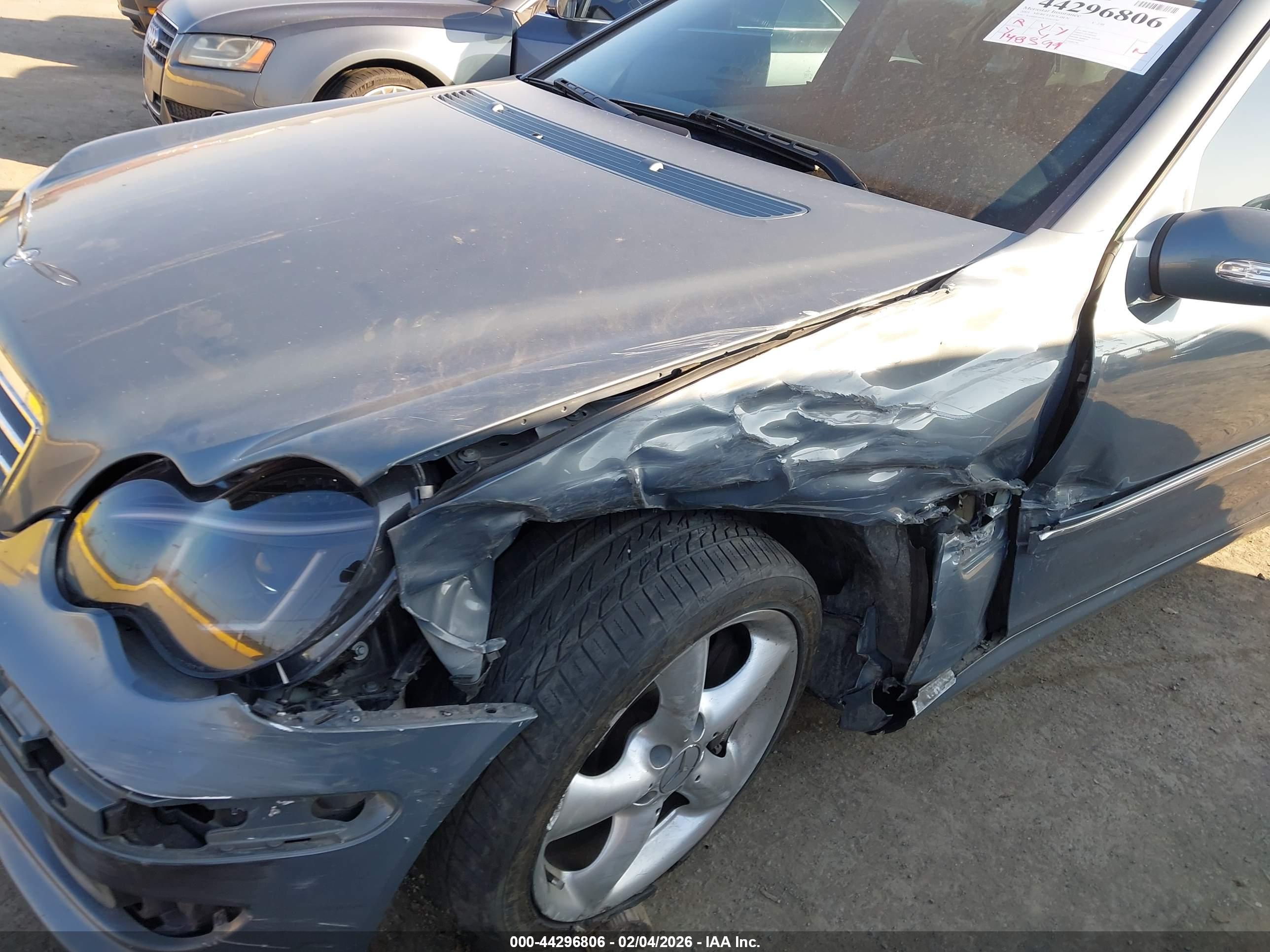 MERCEDES-BENZ C image 6