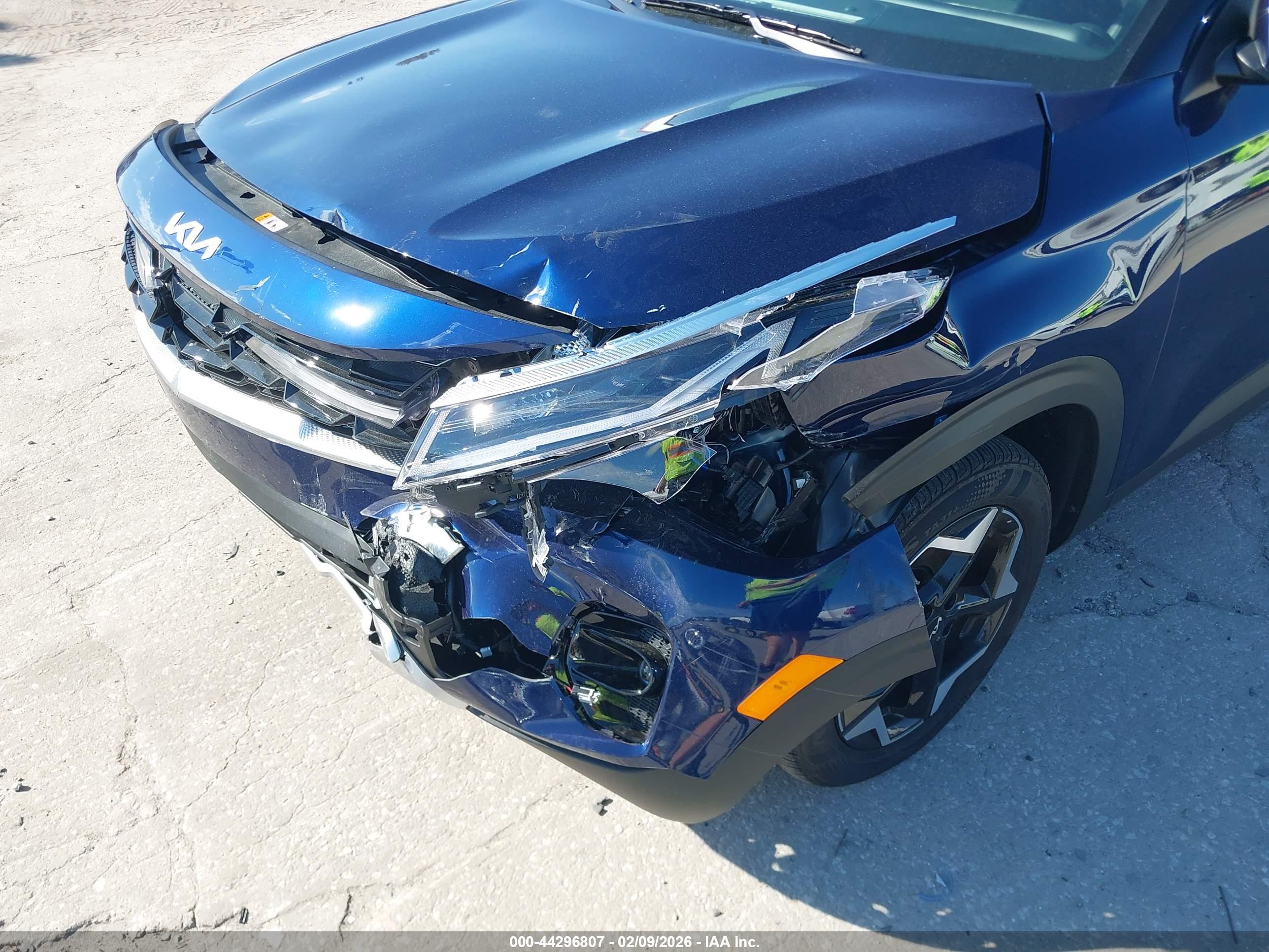 KIA SELTOS image 6