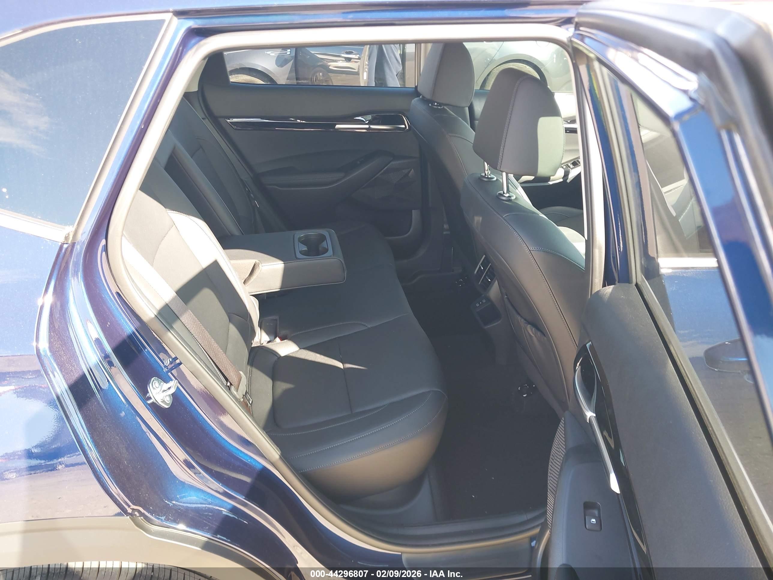 KIA SELTOS image 8