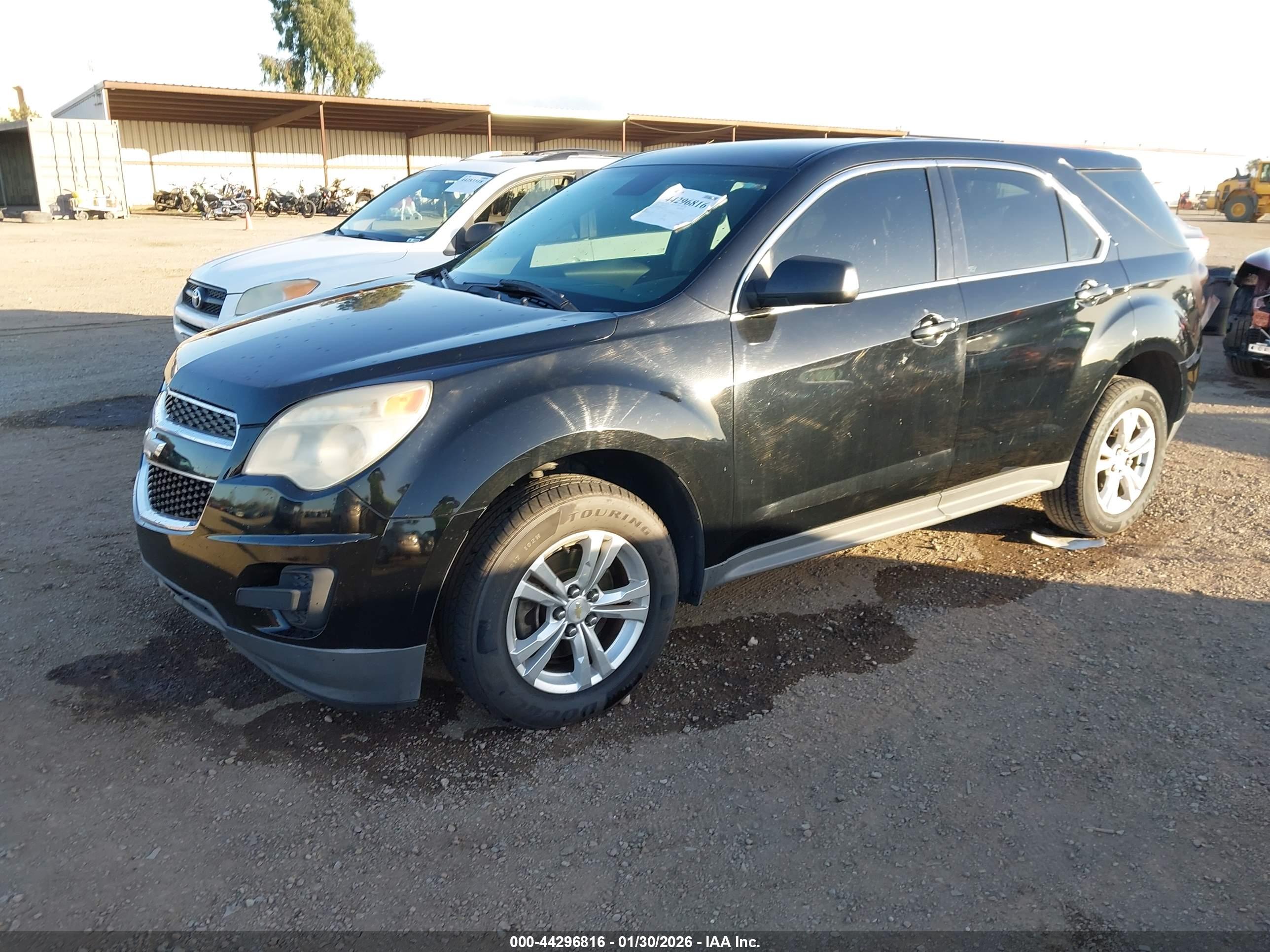 CHEVROLET EQUINOX image 2
