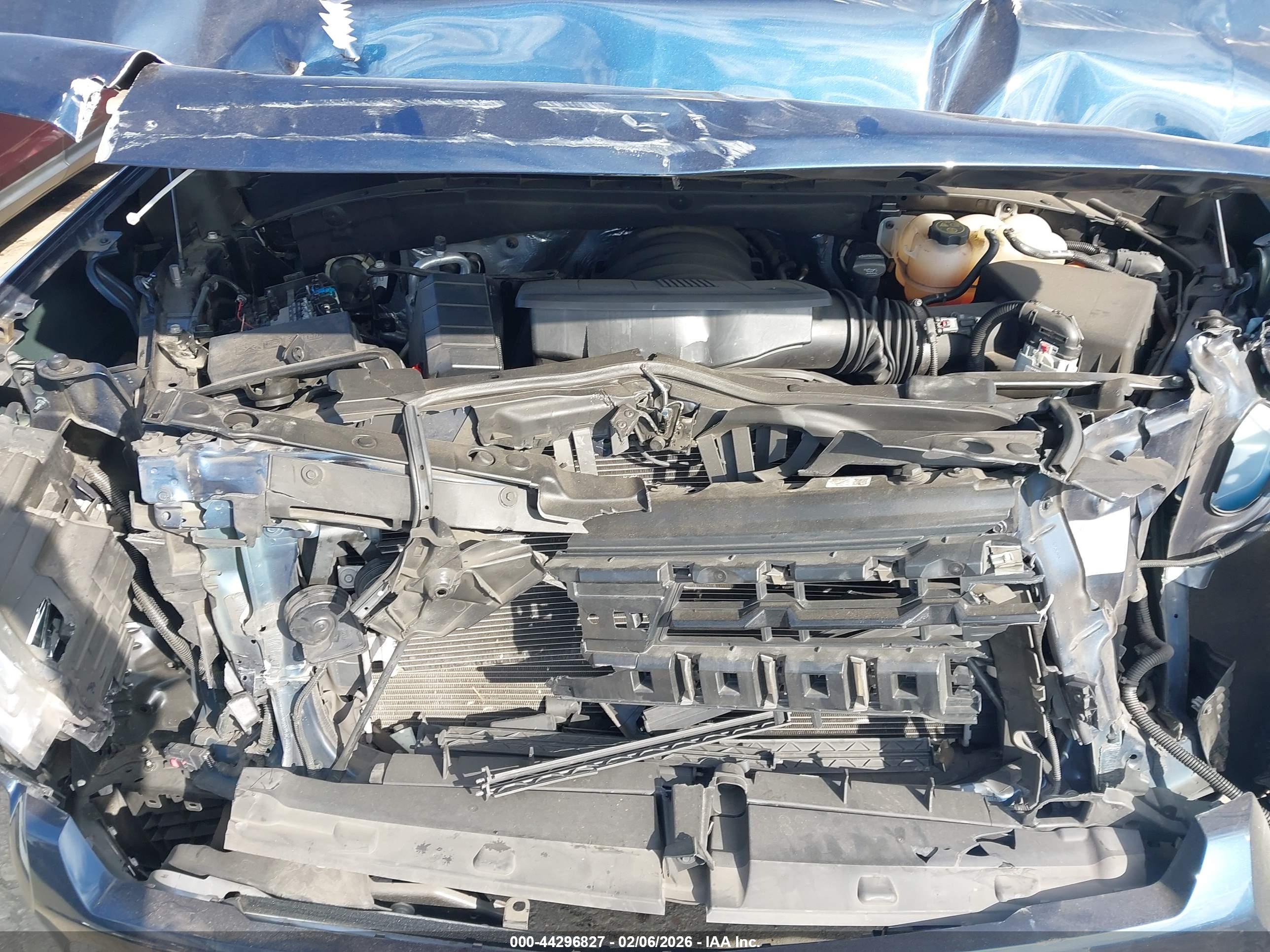 CHEVROLET SILVERADO image 10