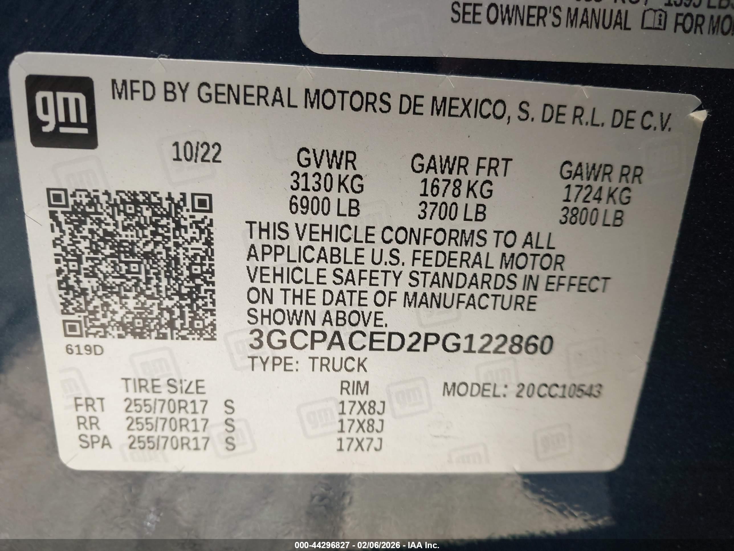 CHEVROLET SILVERADO image 9
