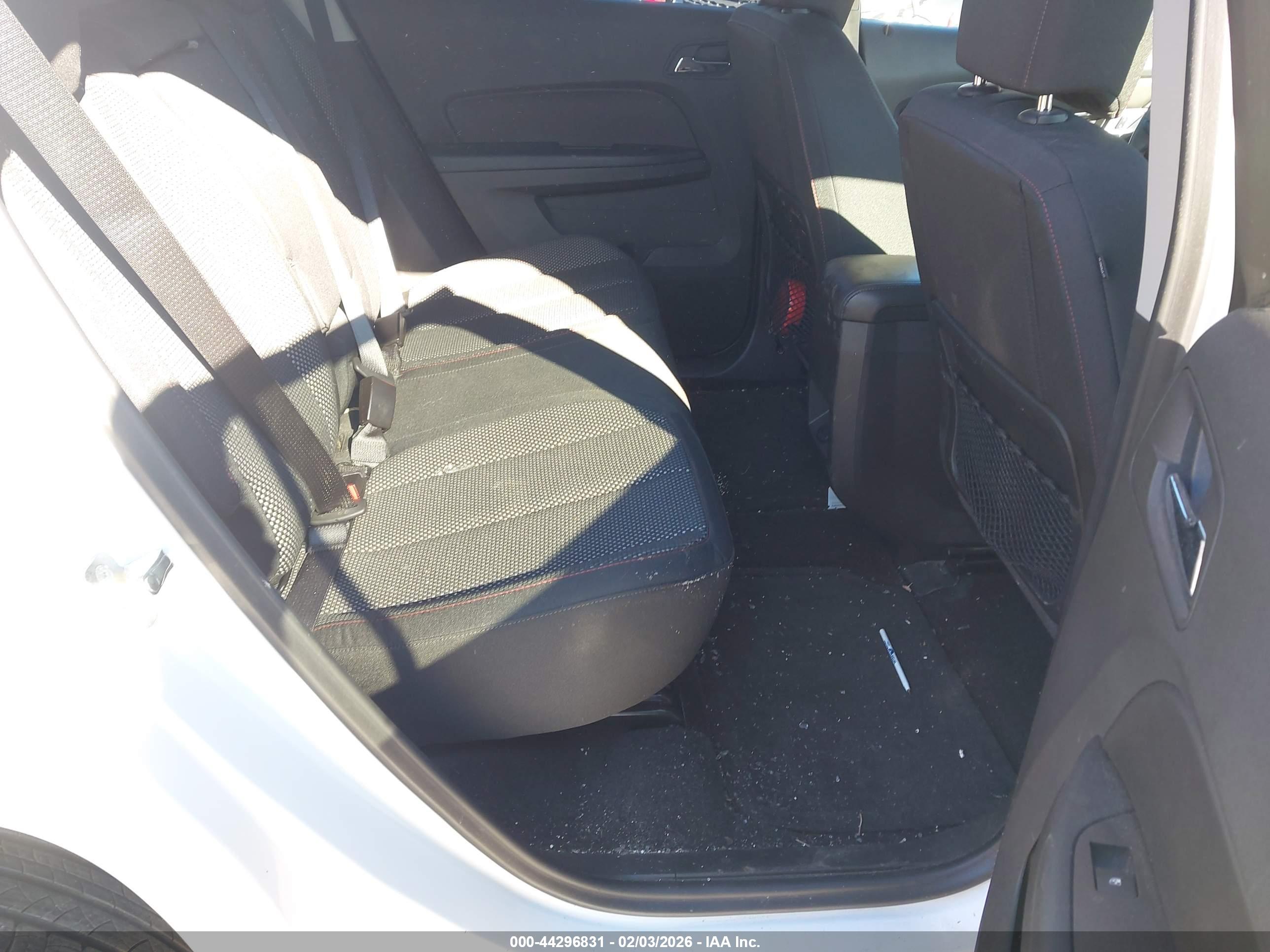 GMC TERRAIN image 8