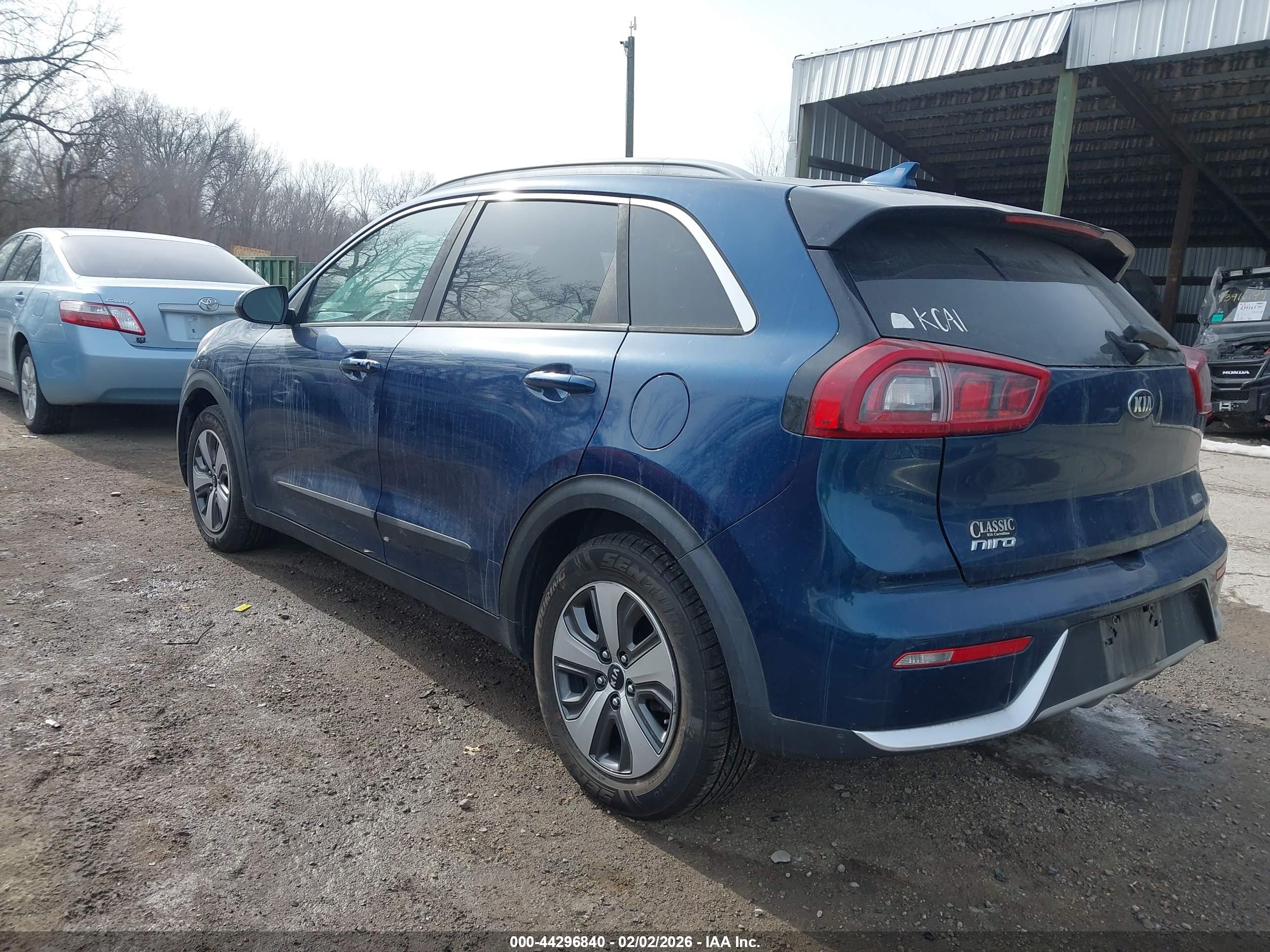 KIA NIRO image 3